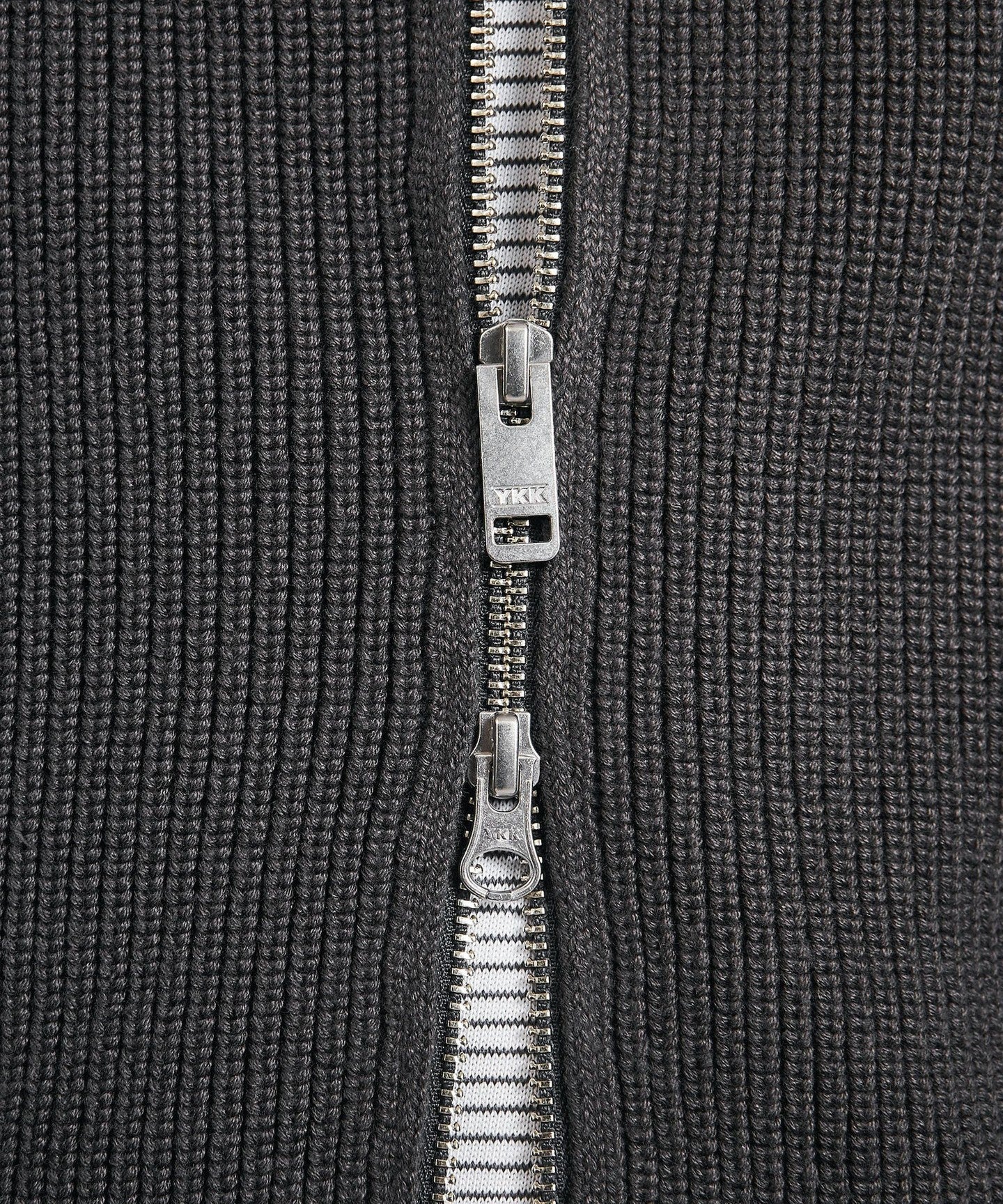 83281170113-d29.jpg