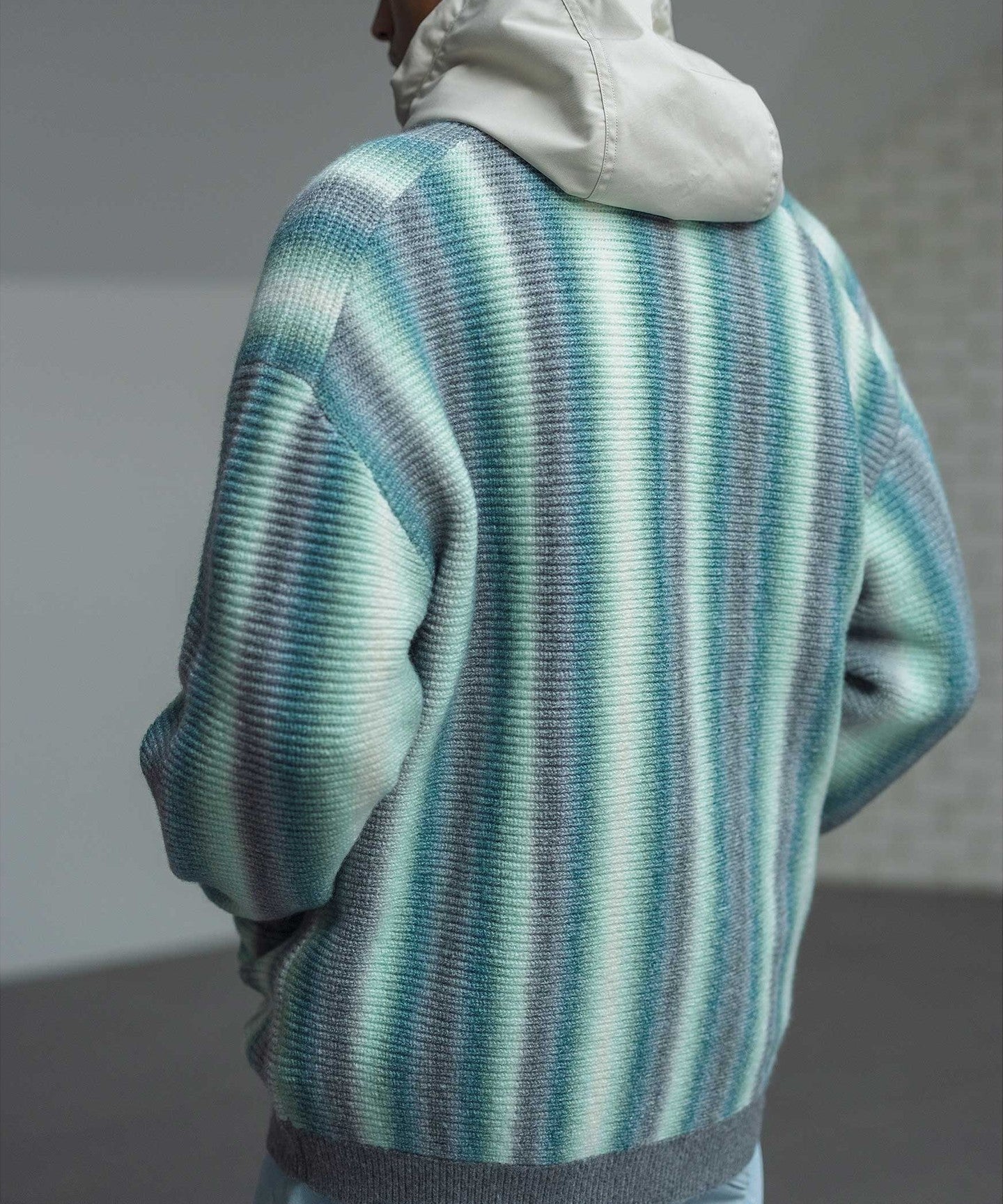 83286990092-d02.jpg