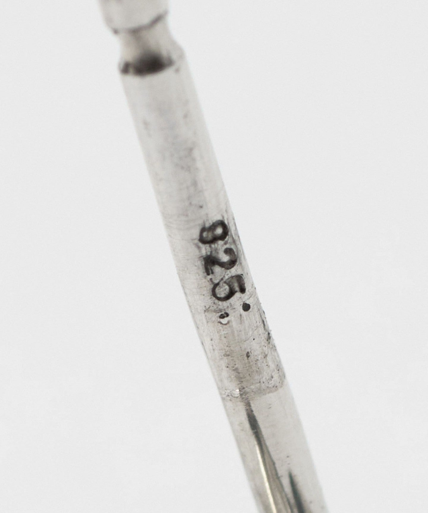 83335000009-d06.jpg