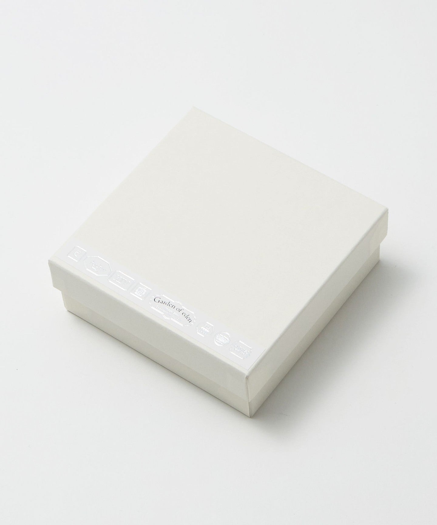 83335000032-d04.jpg
