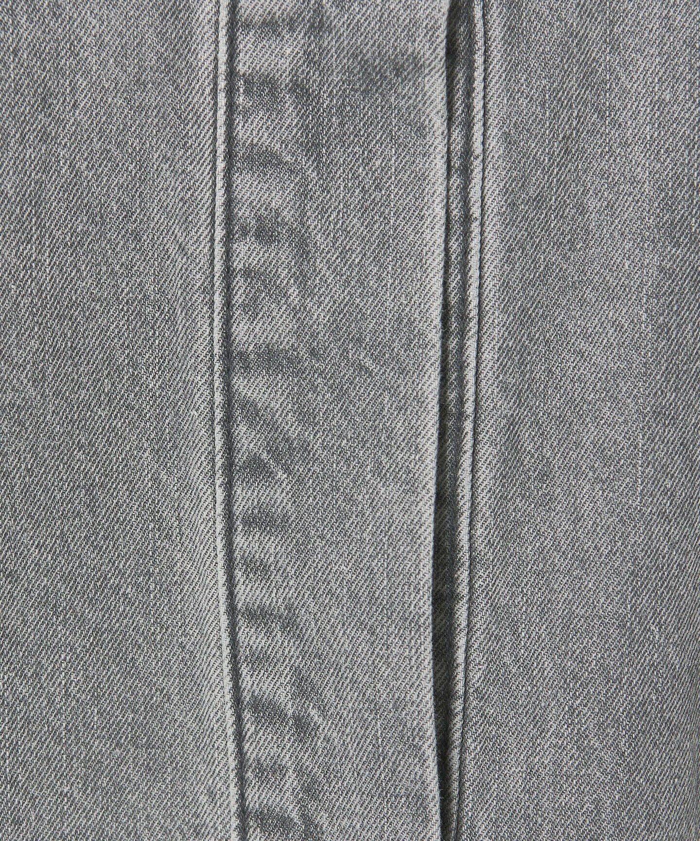 85111000016-d19.jpg