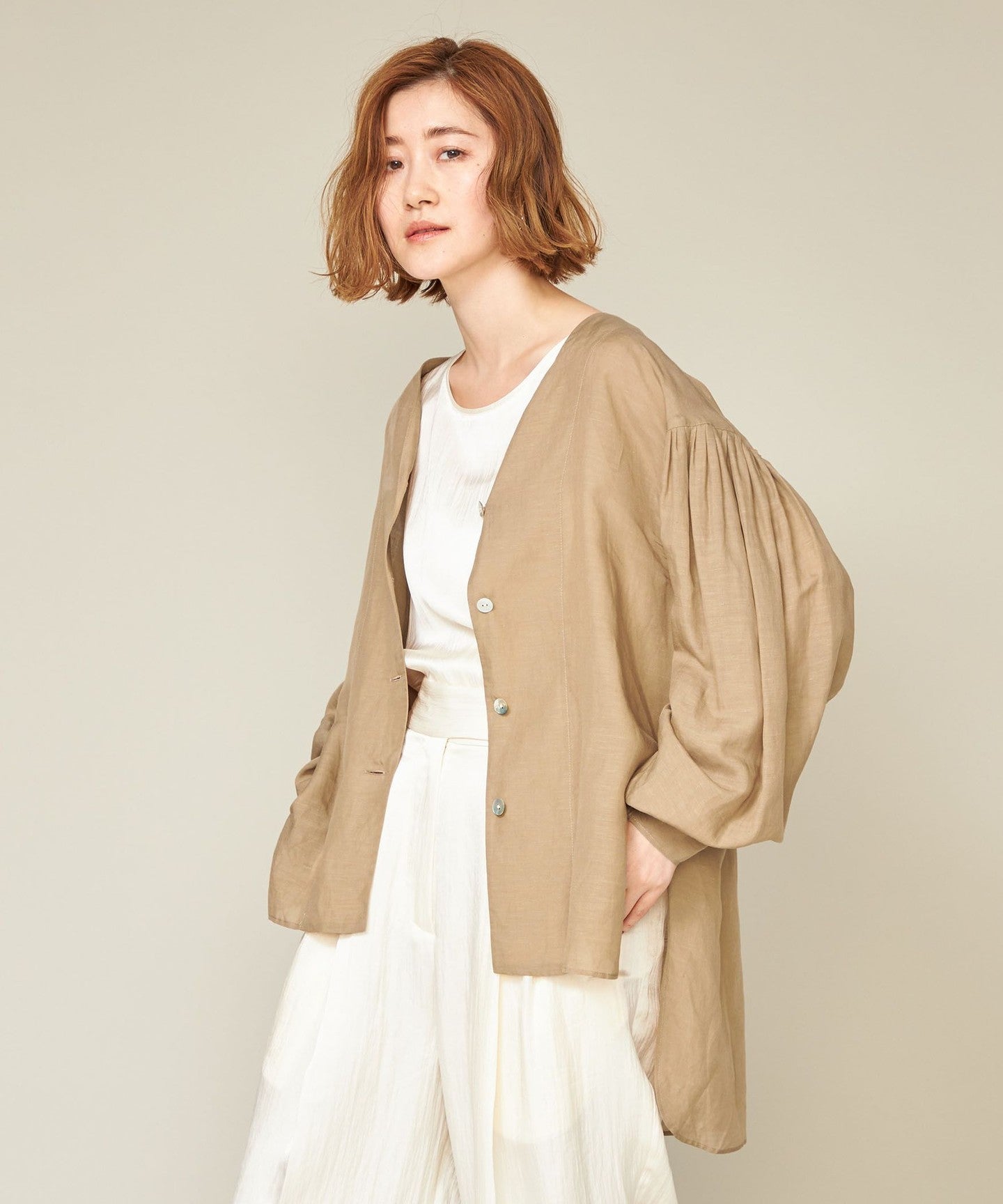 conte ]透膚V領 BLOUSE - UNITED ARROWS