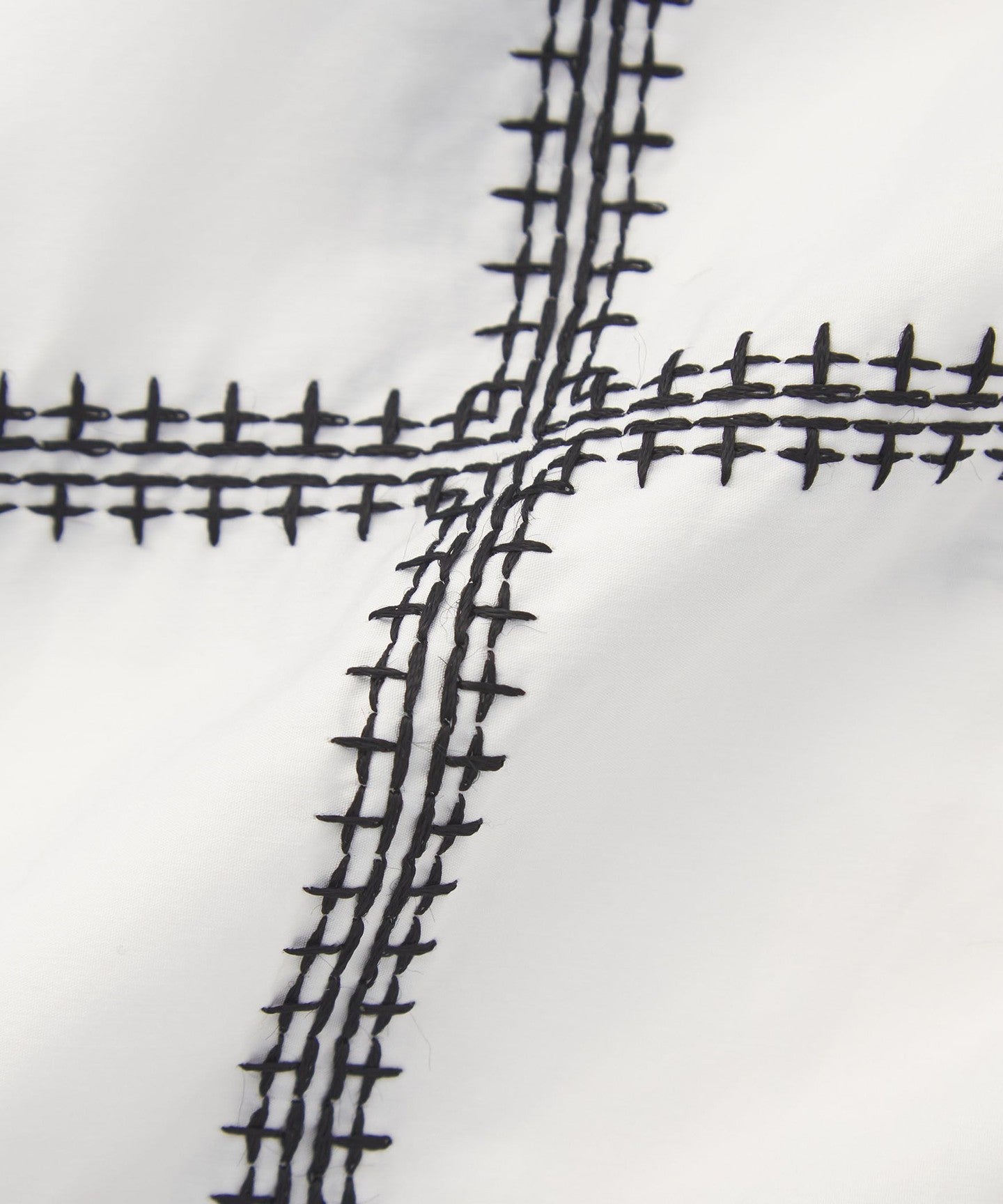 85161000012-d05.jpg