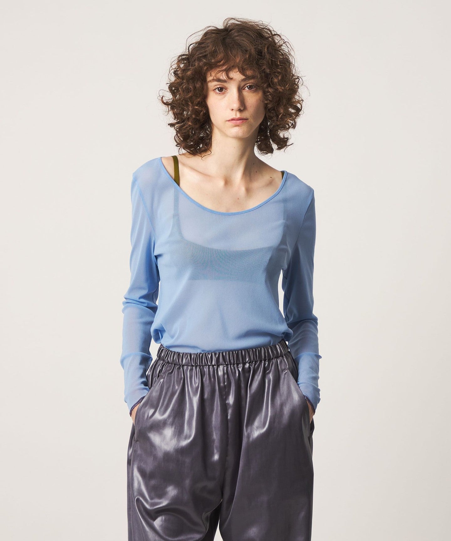 6（ROKU） - UNITED ARROWS