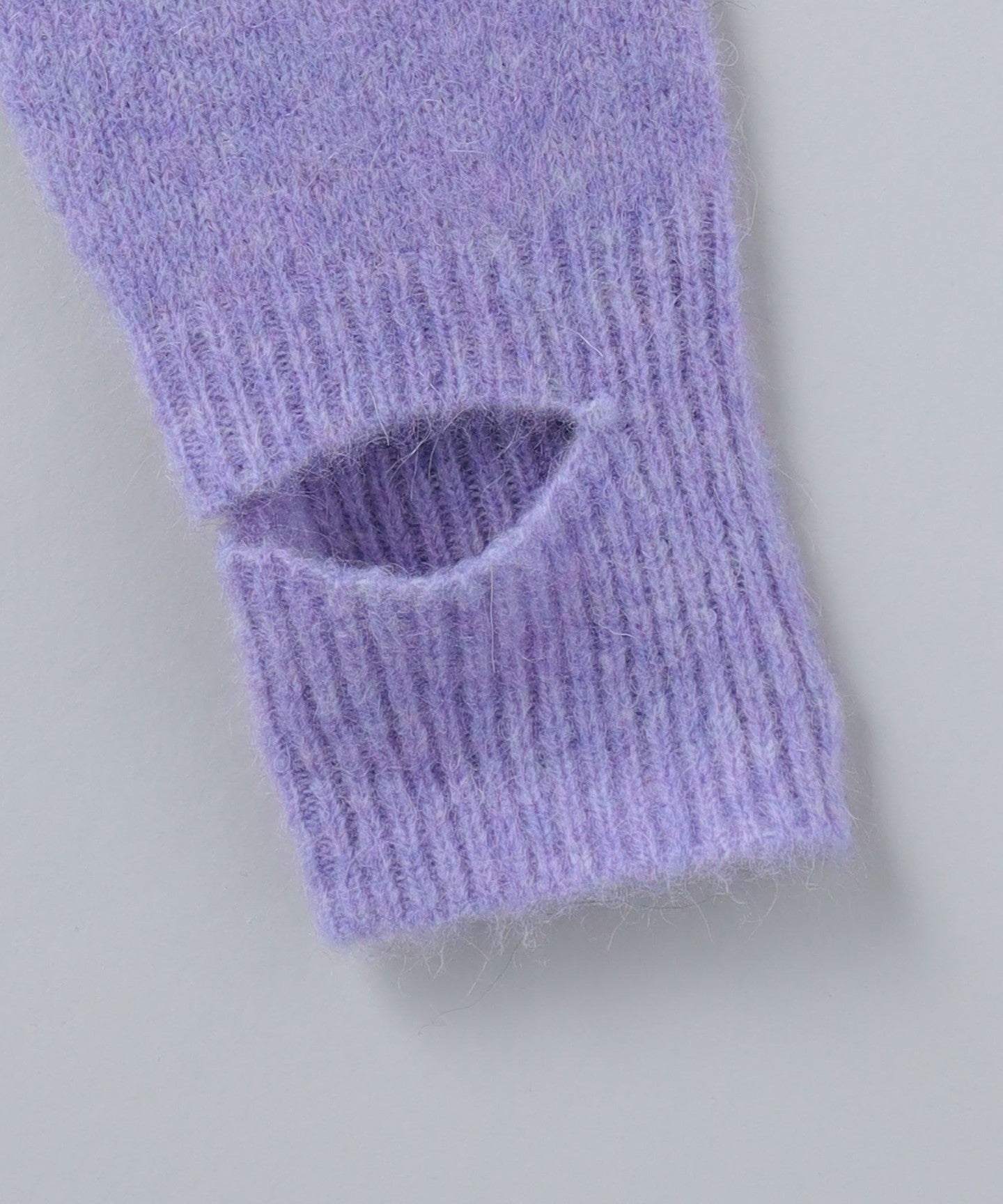86131190253-d03.jpg