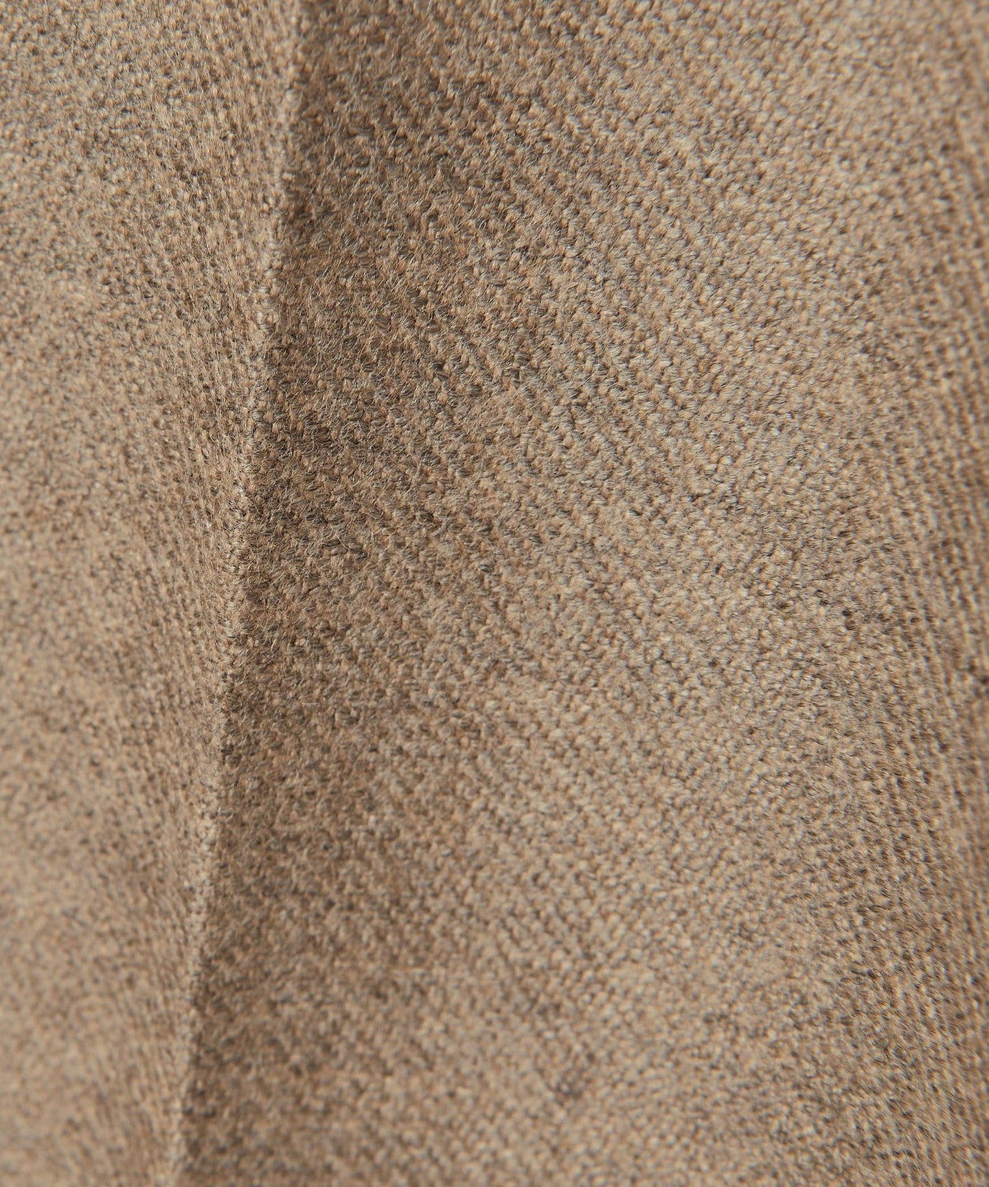 86142000016-d07.jpg