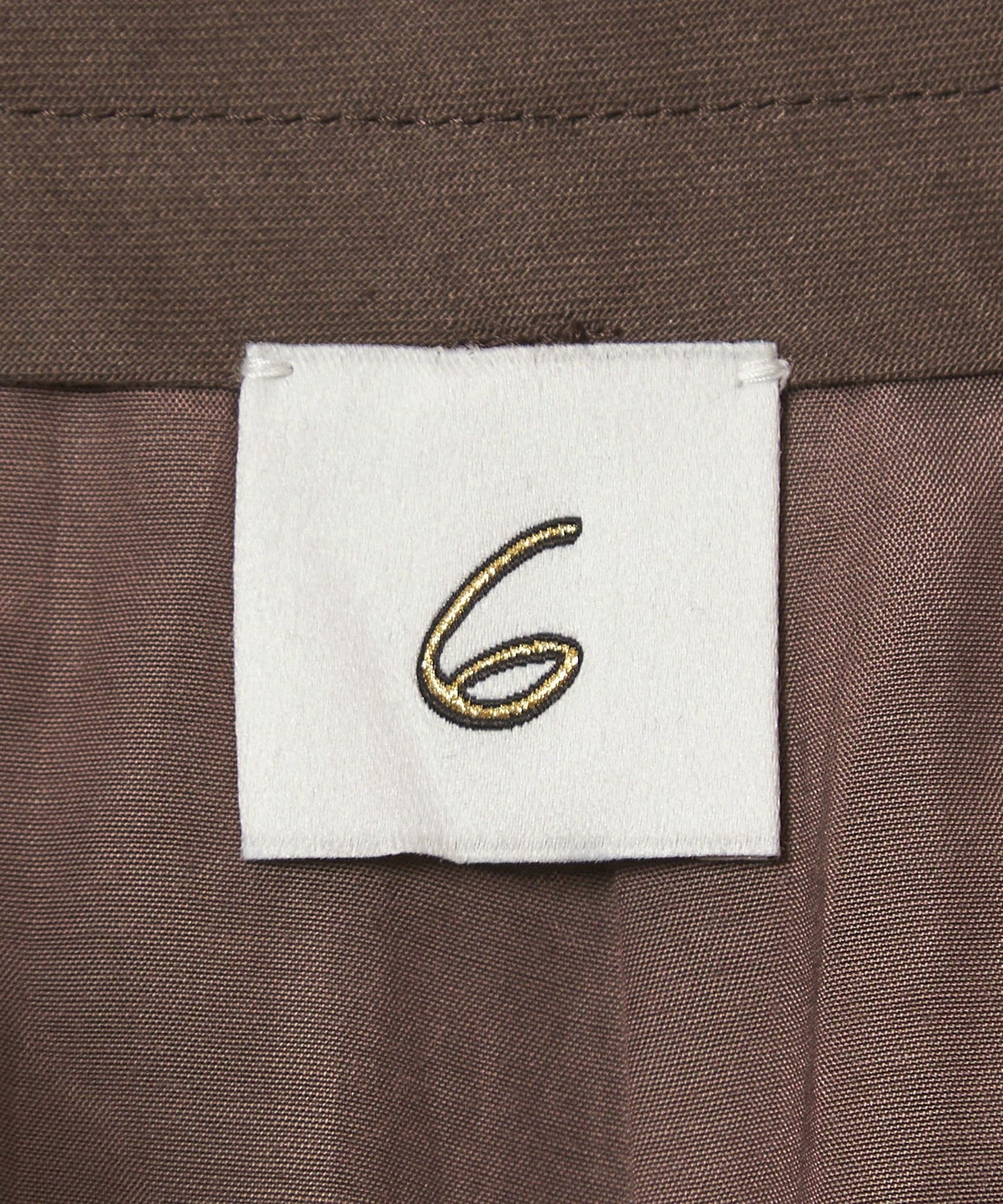 86142000034-d18.jpg