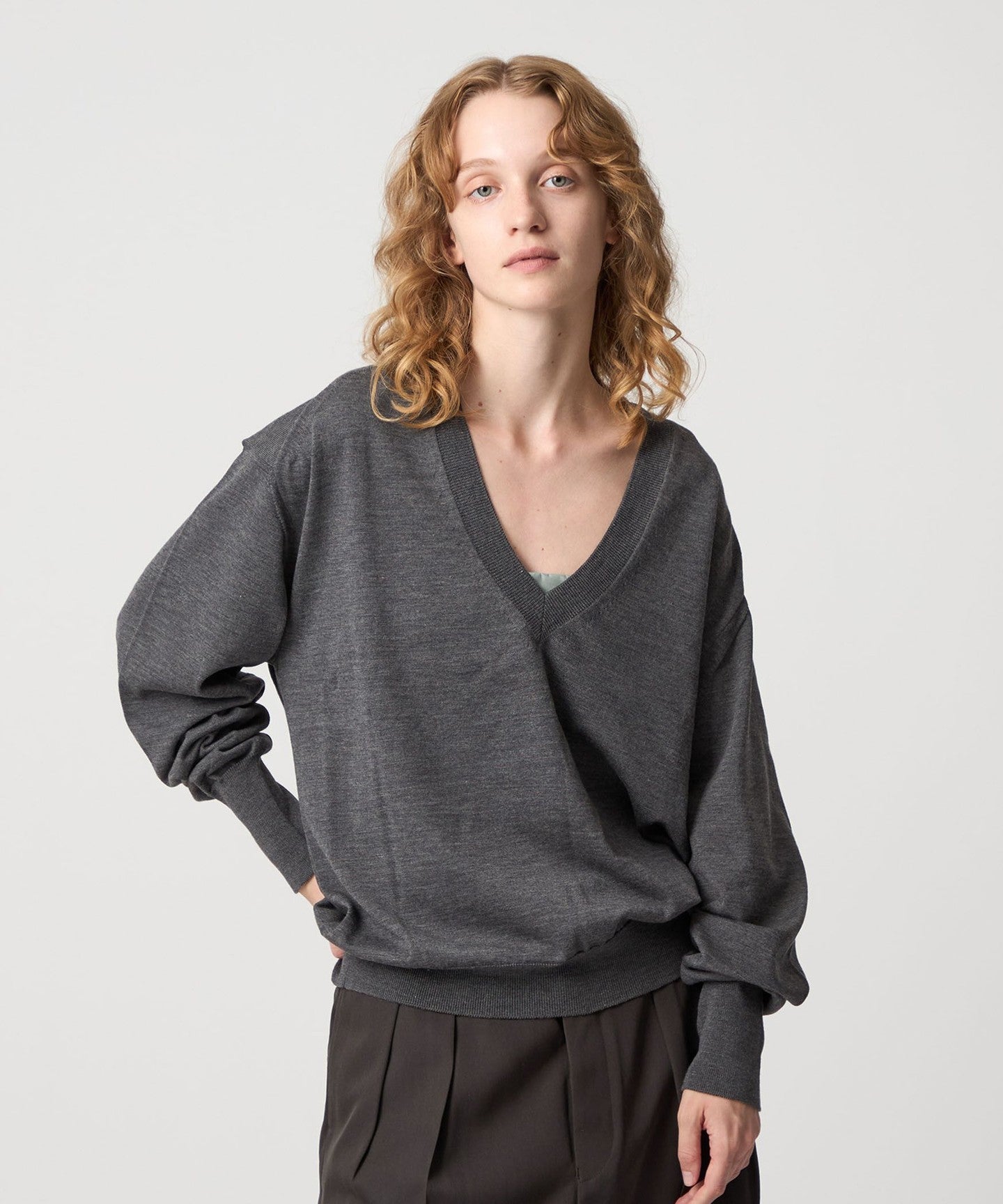 seya. × 6(ROKU) BEAUTY & YOUTH UNITED ARROWS × BATONER / Vネックニット/ニット・セーター(薄手)/M/ウール/BEG/無地/BN-24FL-075 Exclusive] [BATONER × seya. × 6] High Gauge V-Neck KNIT