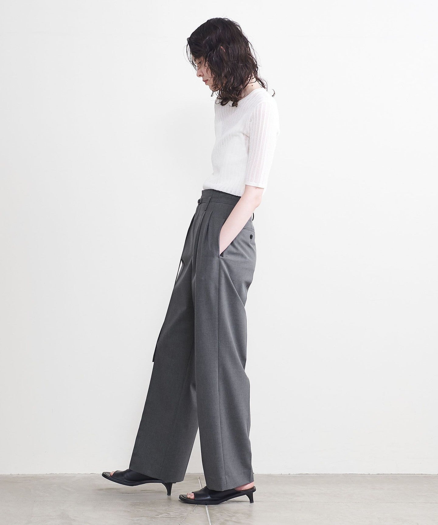 87142400136-d06.jpg