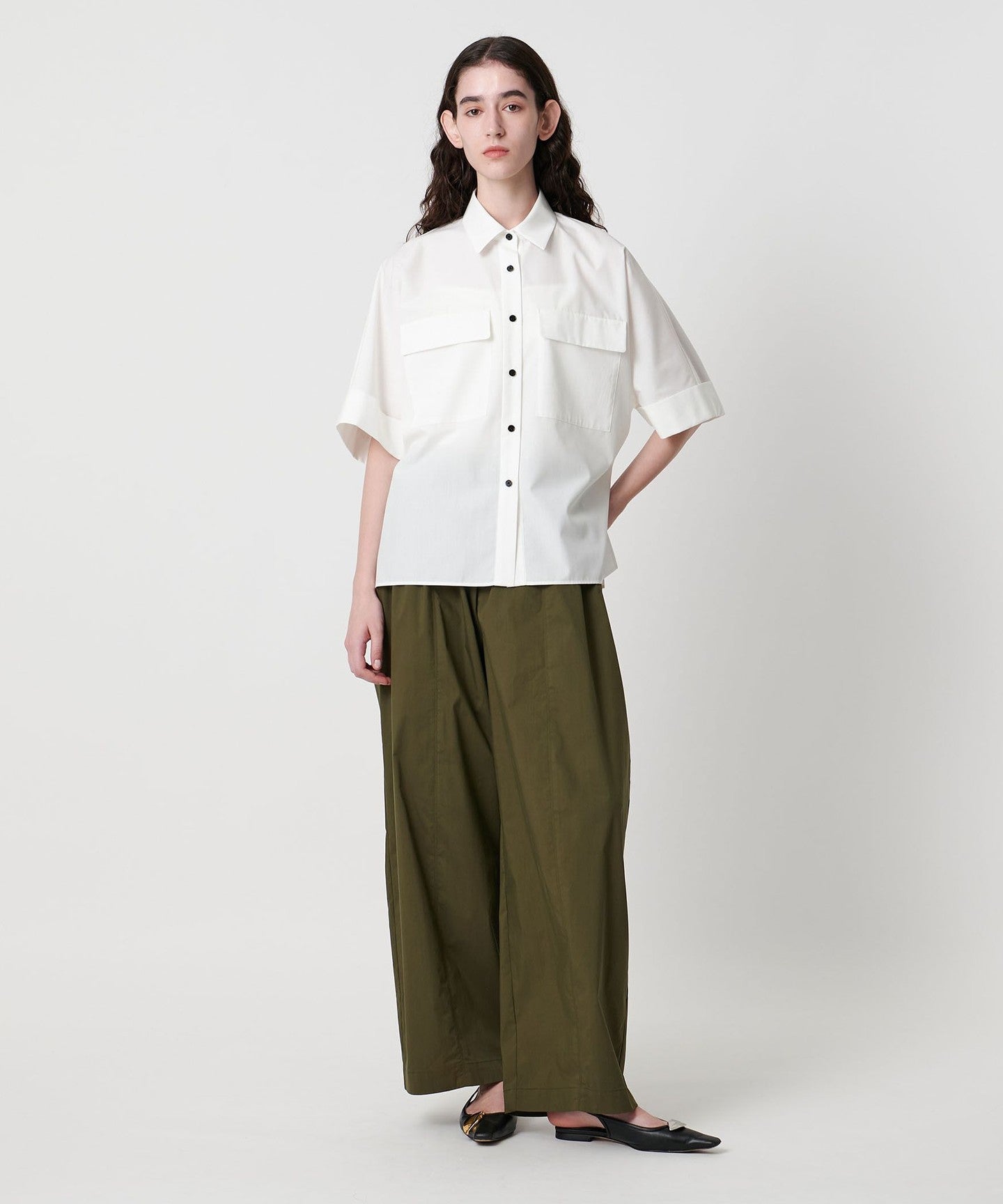ＡＥＷＥＮ　ＭＡＴＯＰＨ AEWEN MATOPH ]口袋斗篷袖 SHIRT2 - UNITED ARROWS