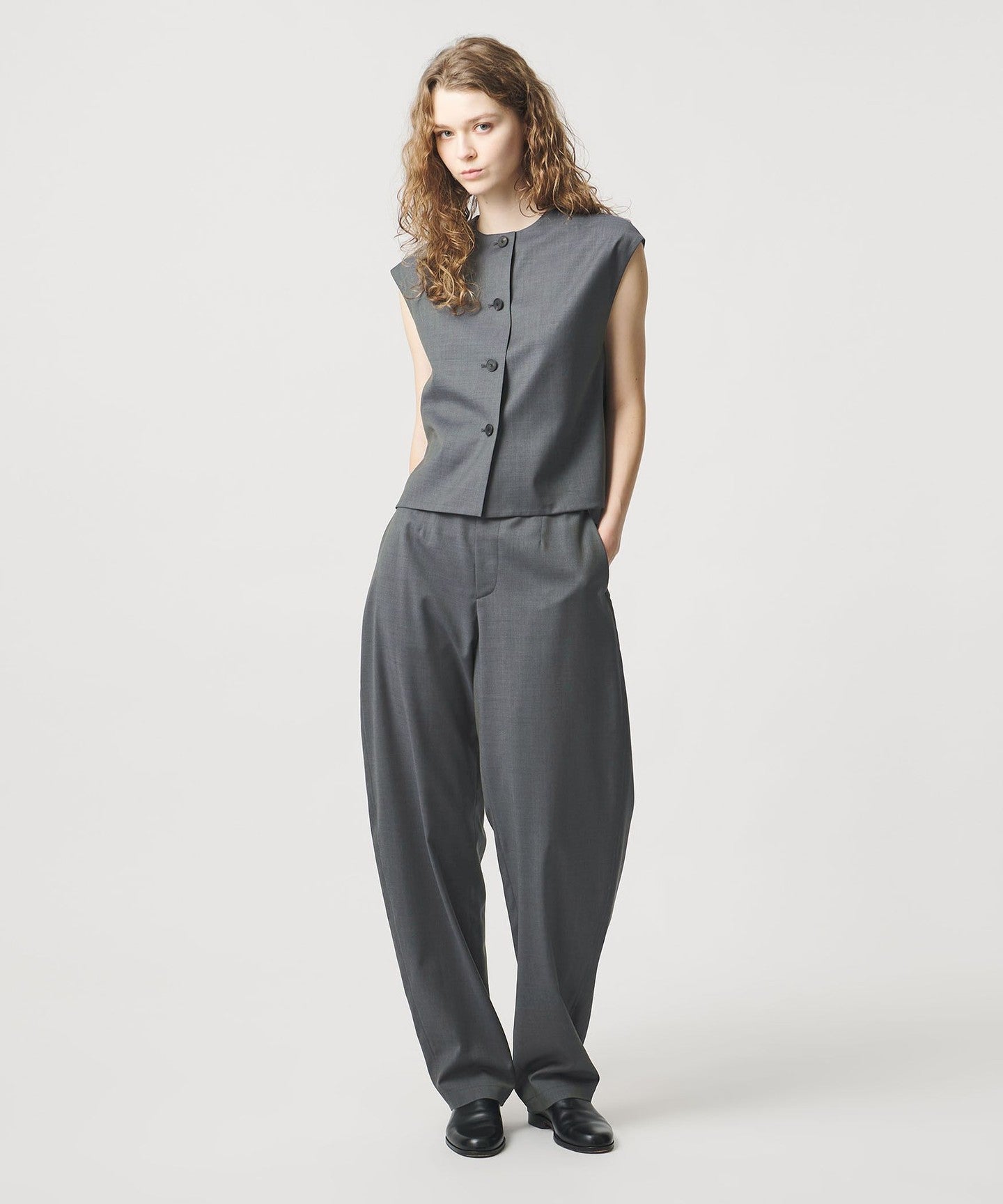 LOEFF]トロピカルウール ボンタン パンツ - UNITED ARROWS
