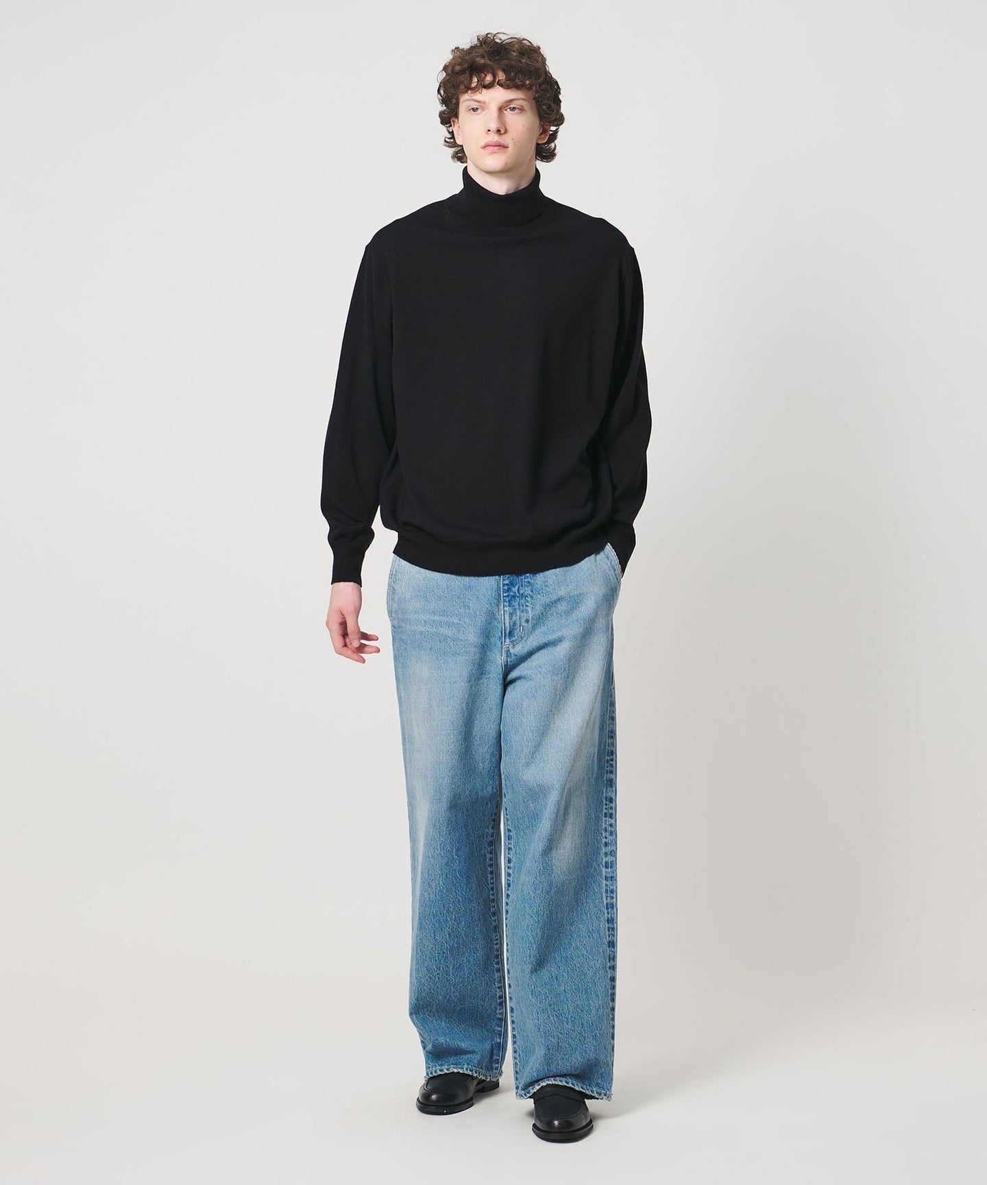 88831000017-d05.jpg