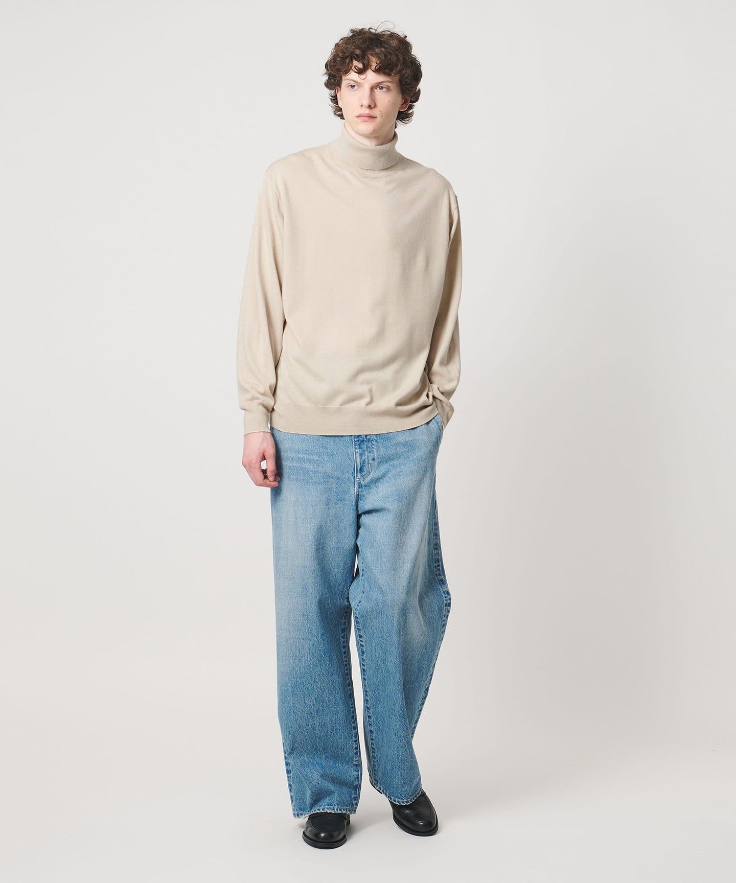 88831000017-d09.jpg