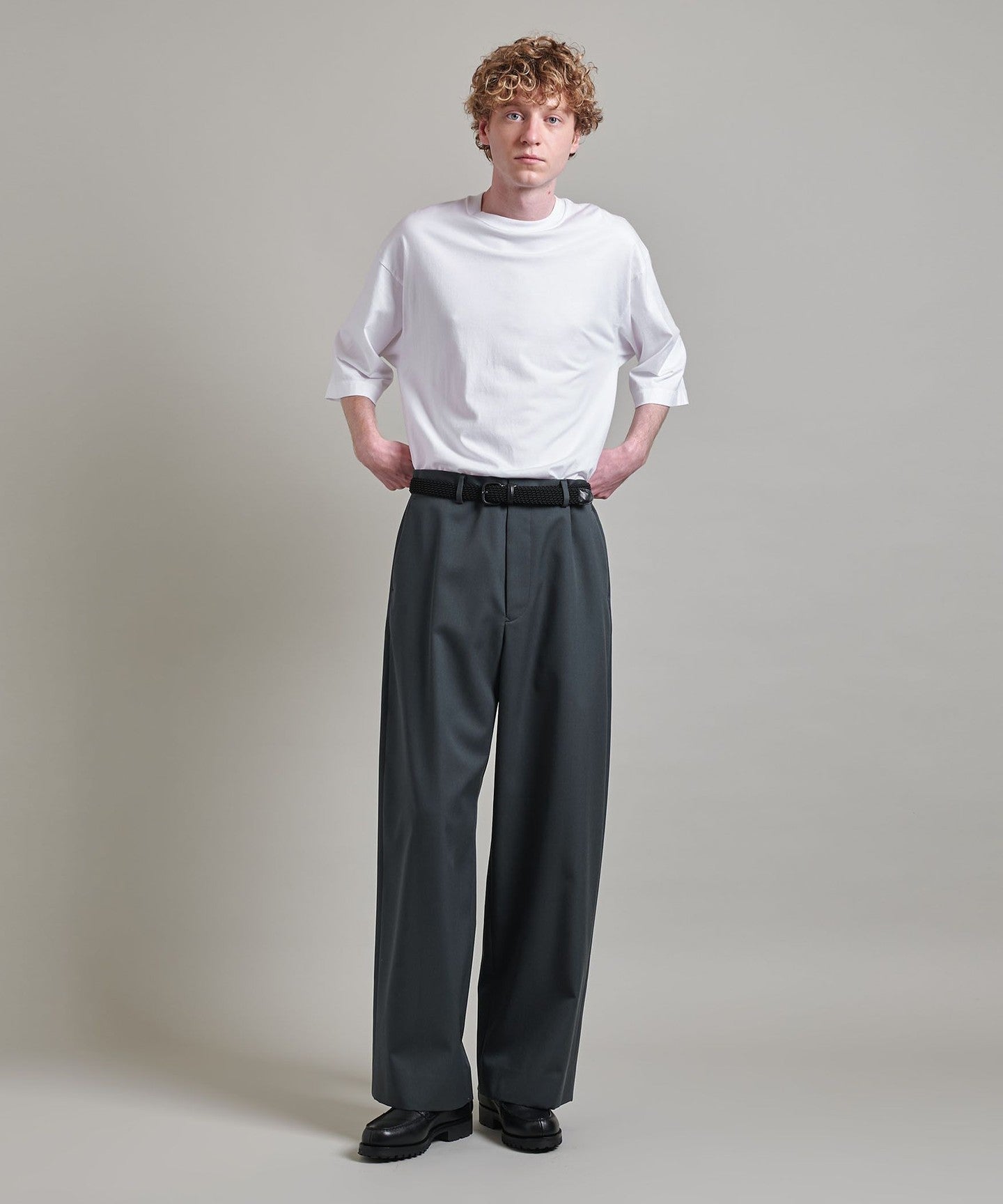 LOEFFWool Gabardine Wide PANTS MEN 'S - UNITED ARROWS