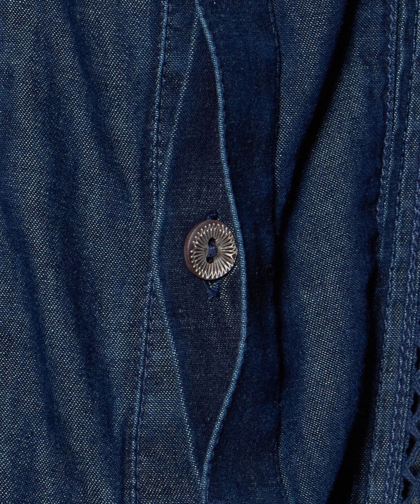 89516000002-d13.jpg