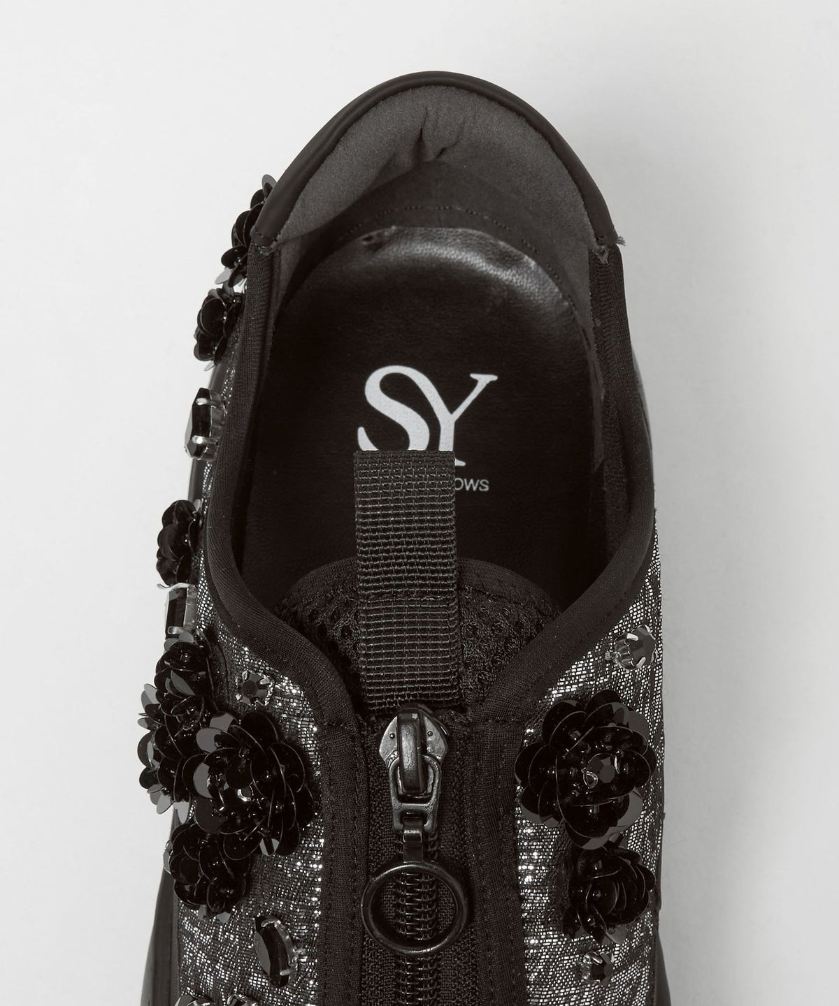 <SY> Sequin Flower Bijou Zip Sneakers 55↑