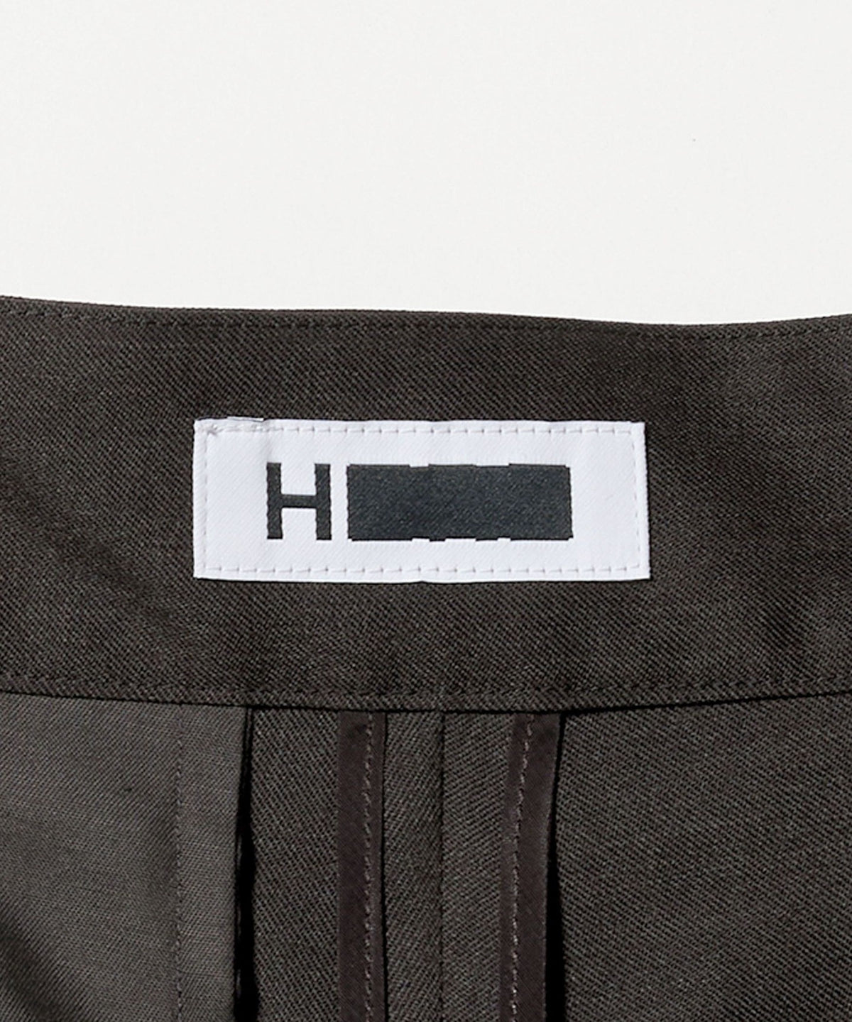 ＜H＞挺括面料哈伦绑带裤
