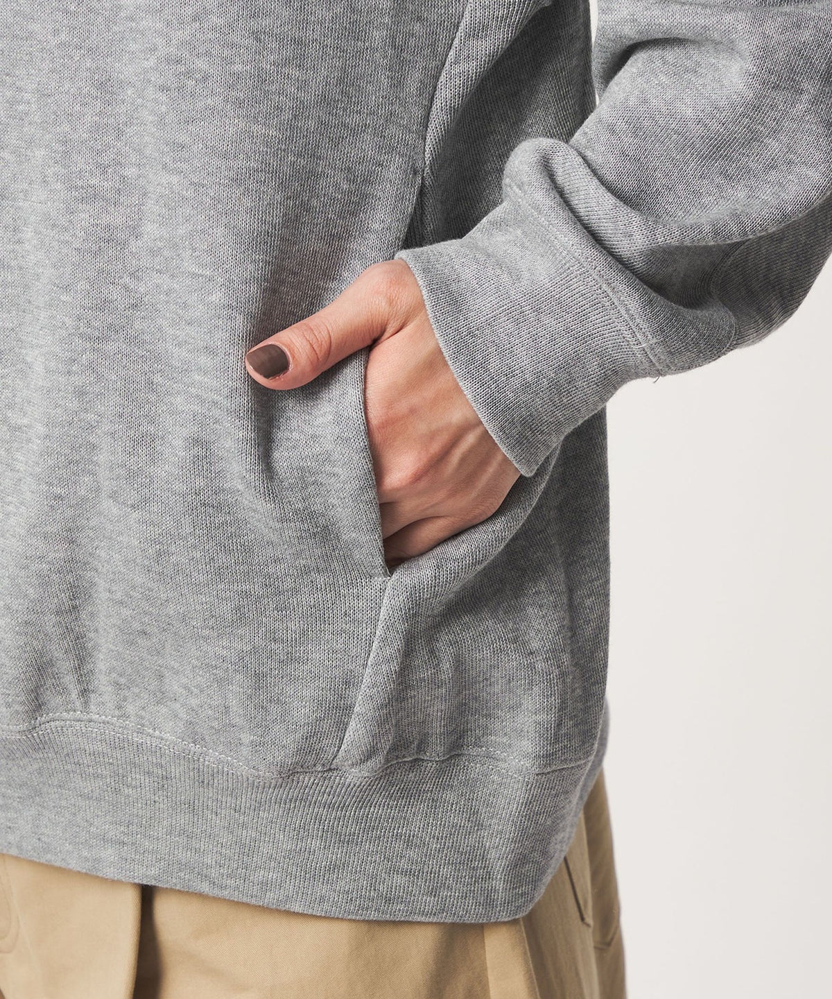 WEB Exclusive: <at ease> Double Face Crew Neck Cut-and-Sew Cardigan