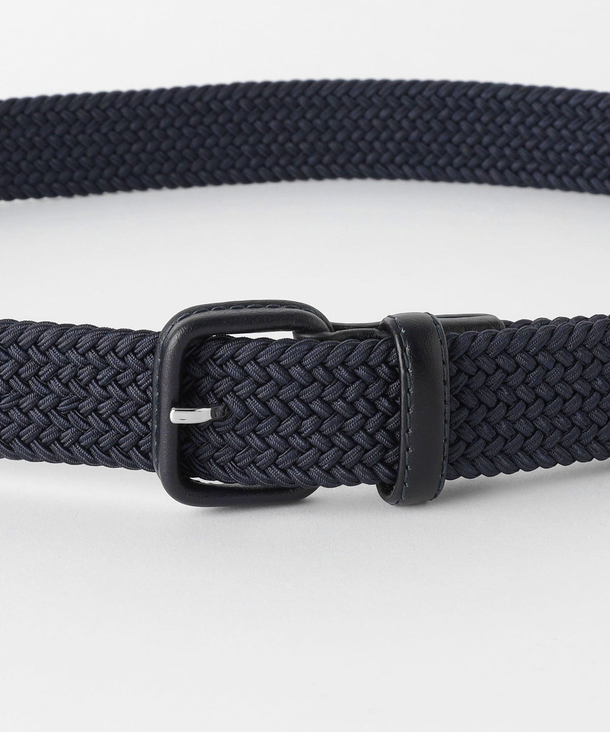 Ceinture tressée élastique à boucle en cuir
