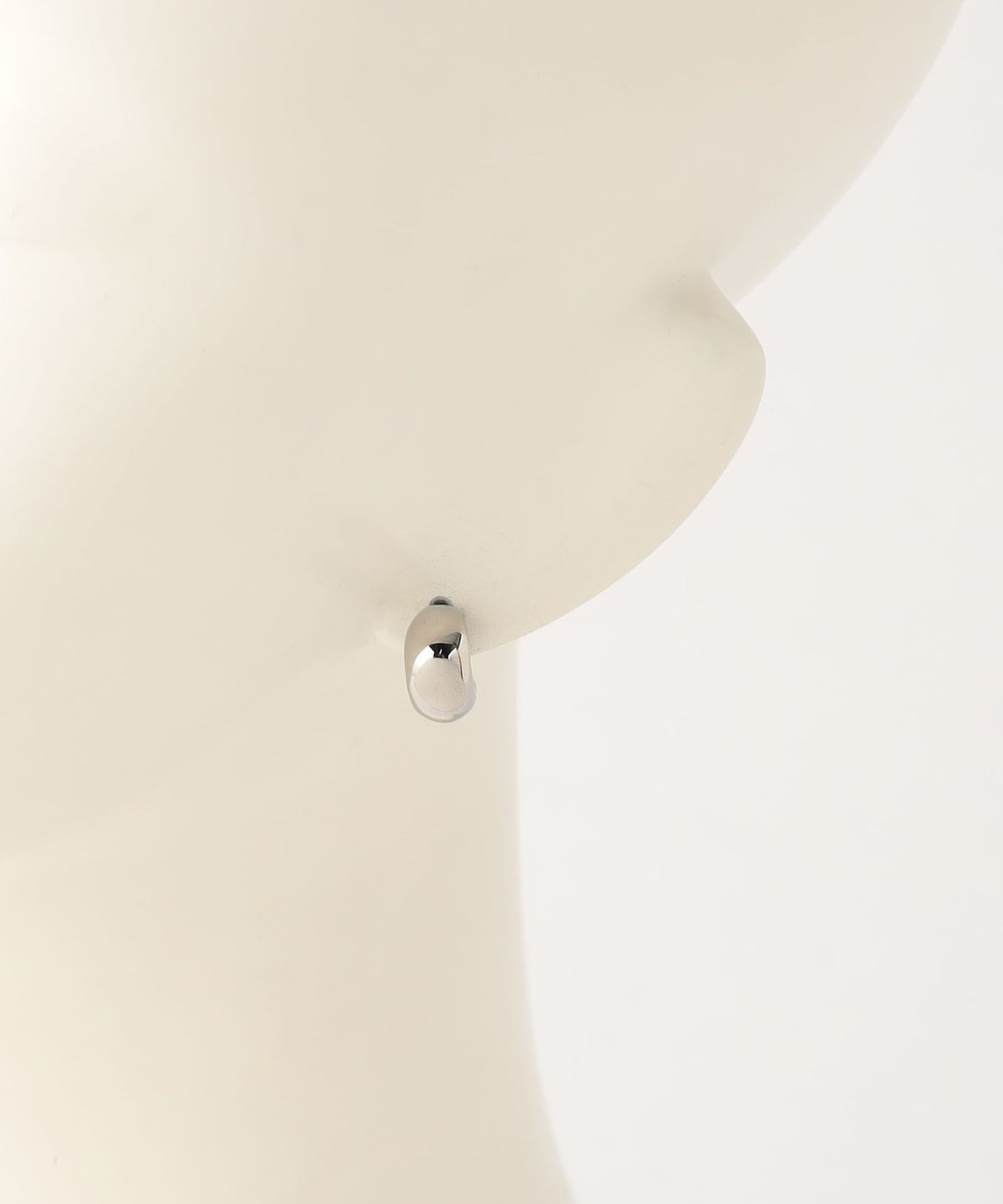 ＜by Preek＞ Boucles d'oreilles créoles Botero