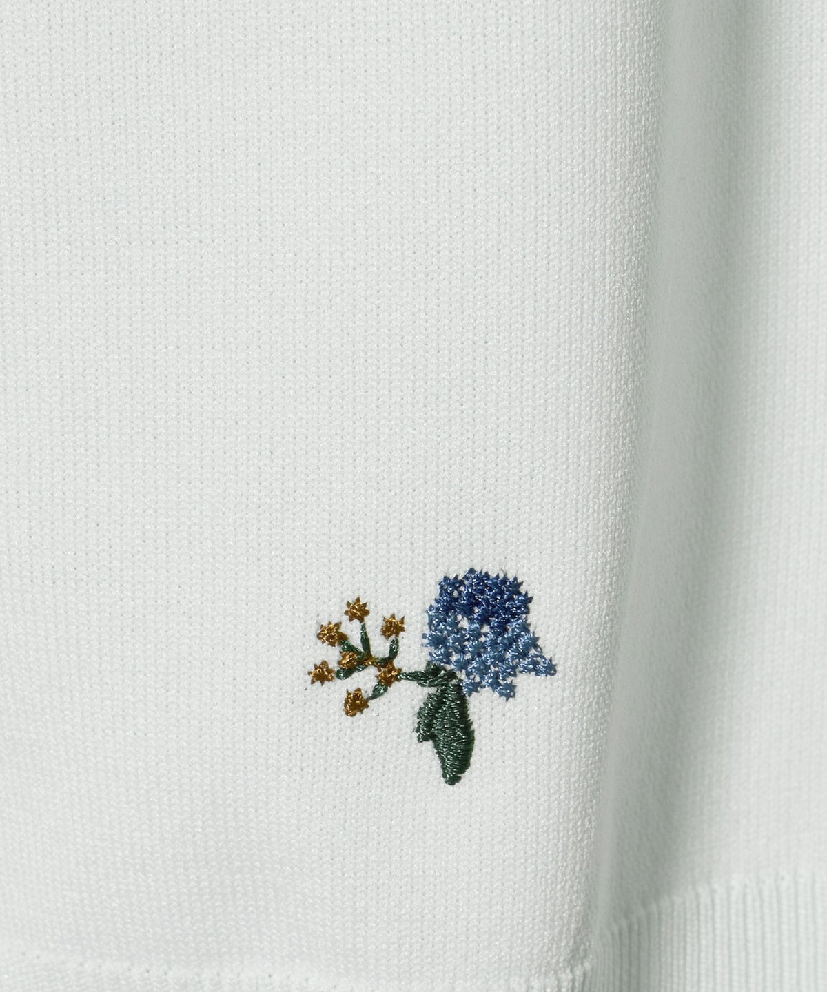 花朵刺繡短袖針織衫 - 可機洗 -