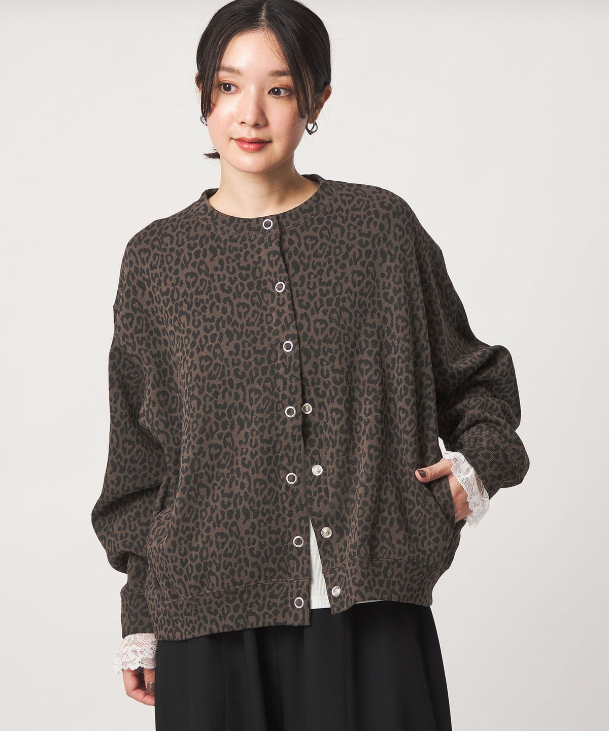 WEB Exclusive: <at ease> Double Face Crew Neck Cut-and-Sew Cardigan