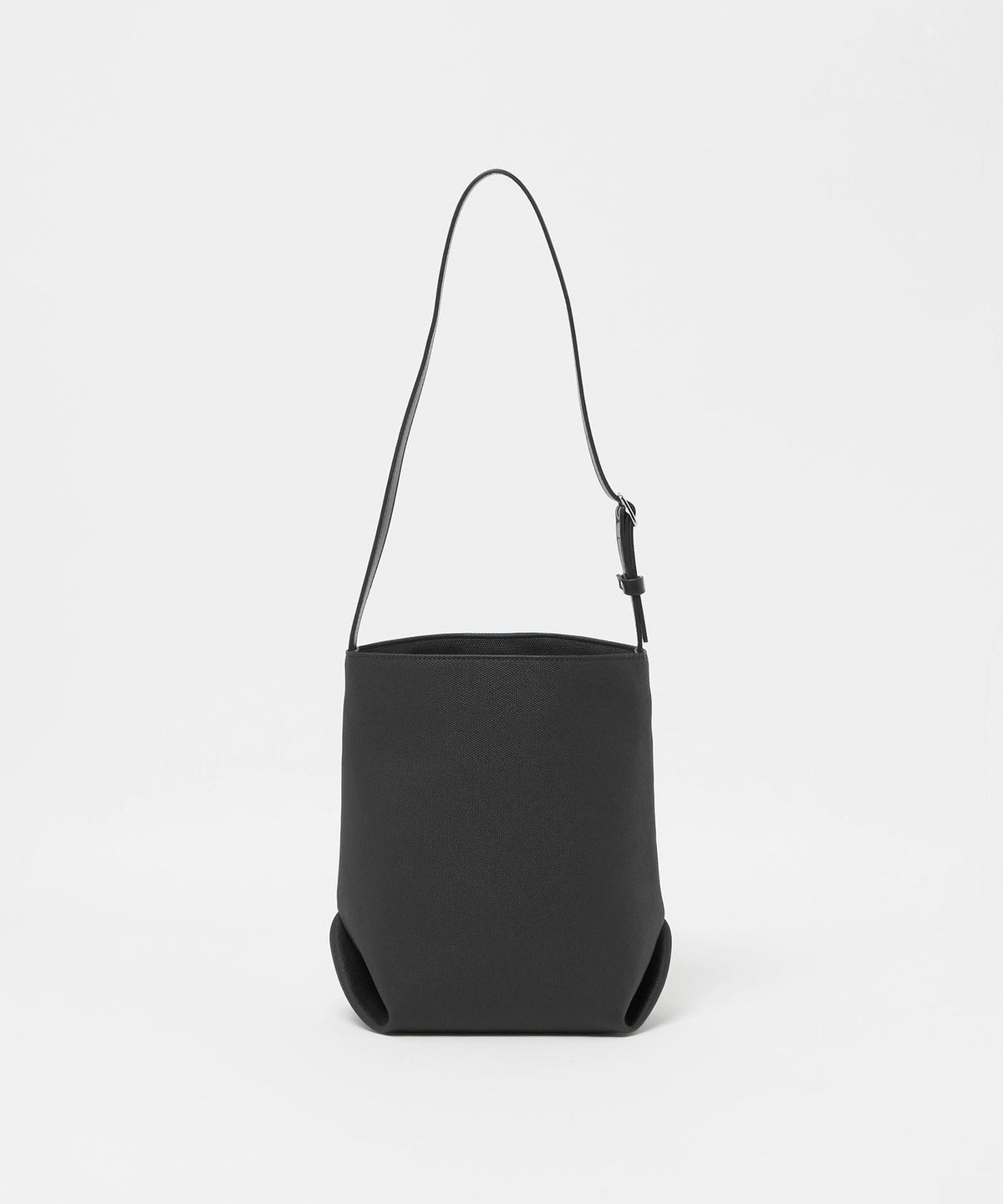 “Emboss Bag Series” 水桶包