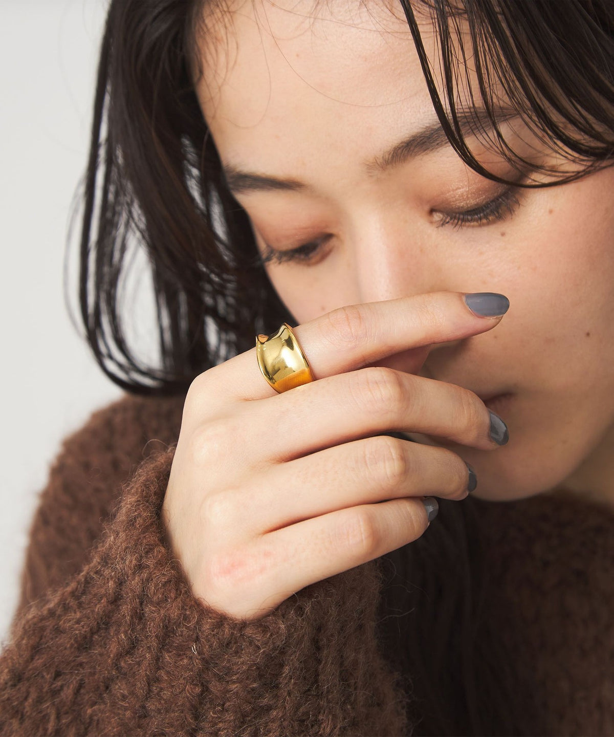 【WEB-EXKLUSIV】Geschwungener Breiter Ring