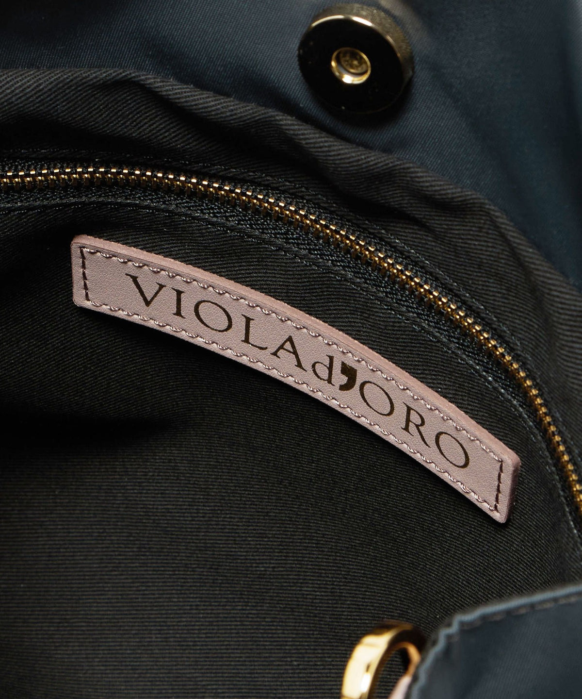 ＜VIOLAd’ORO＞BIANCA ナイロン ベルト トートバッグ