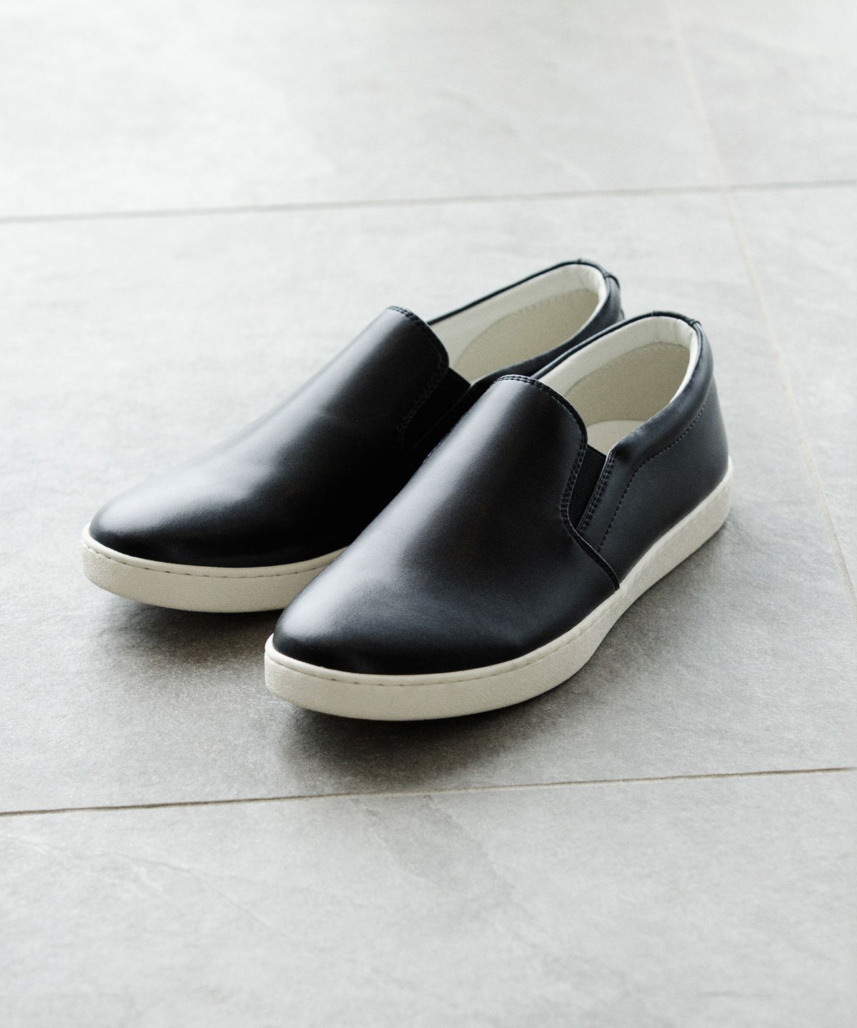 Green Label Relaxing V2 Slip-on Sneakers