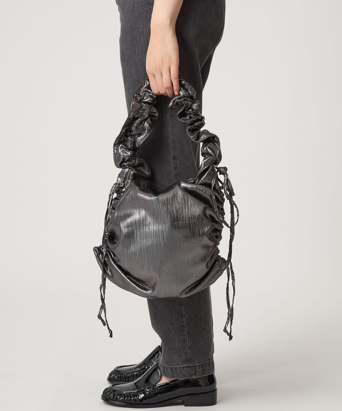 <SY> Gathered Tote