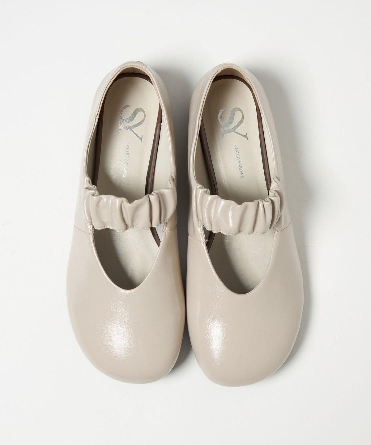 <SY> Oblique Shirred Flats