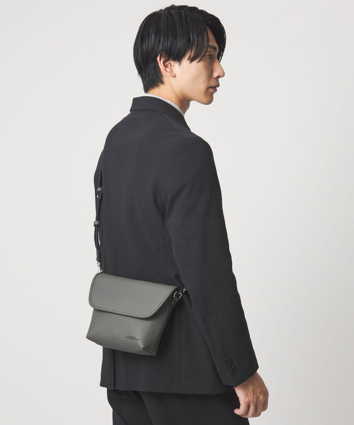 シボ レザーライク フラップ ショルダーバッグ
