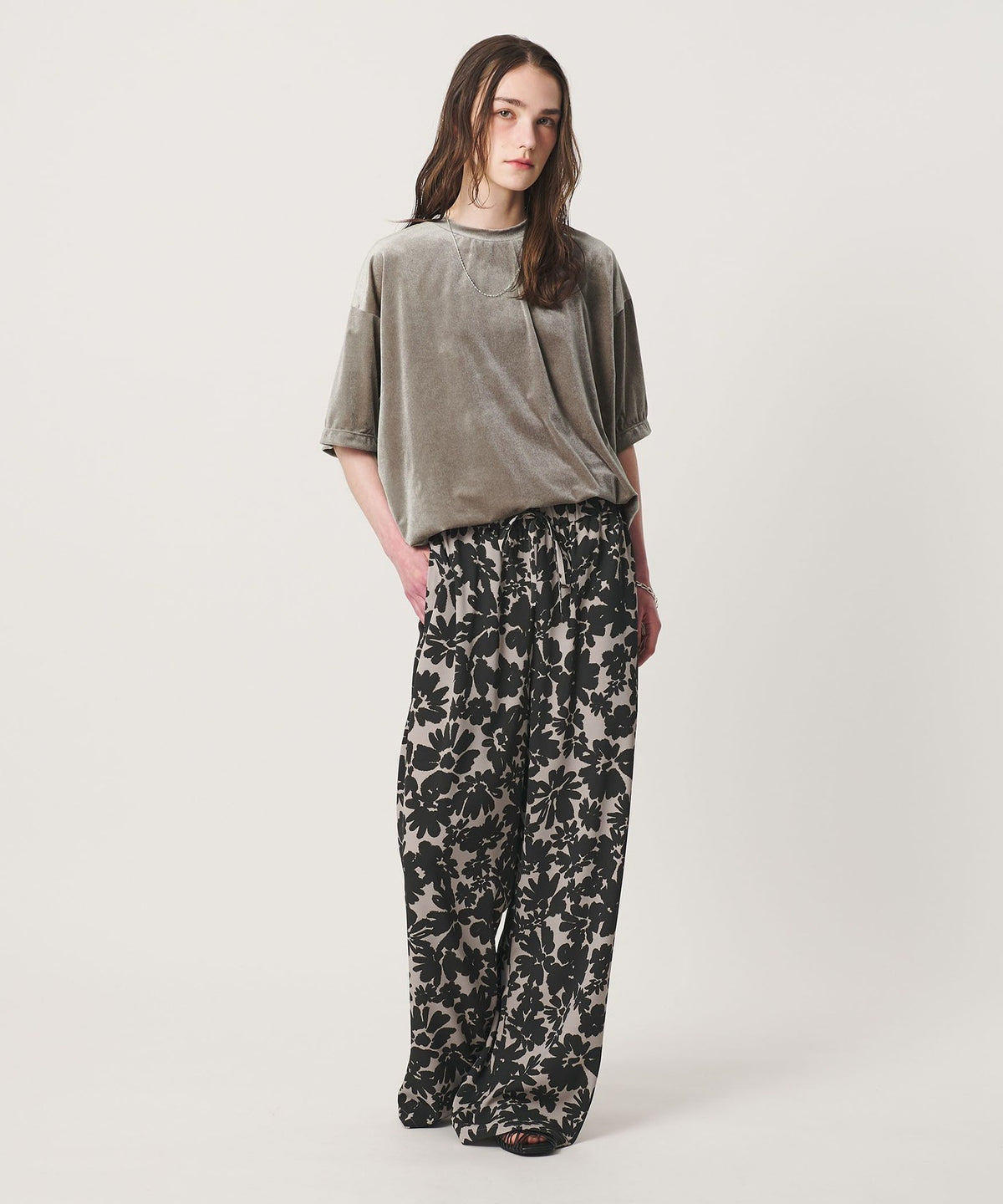 [WEB Exclusive] Sheer Velour Sweat T-shirt