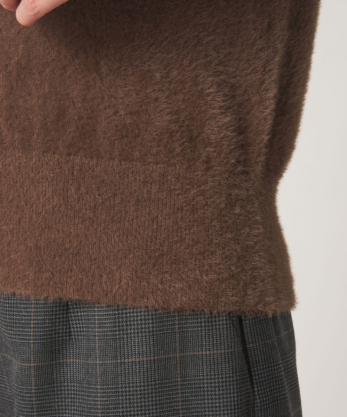 Flauschfeder Halbarm Strick-Cardigan
