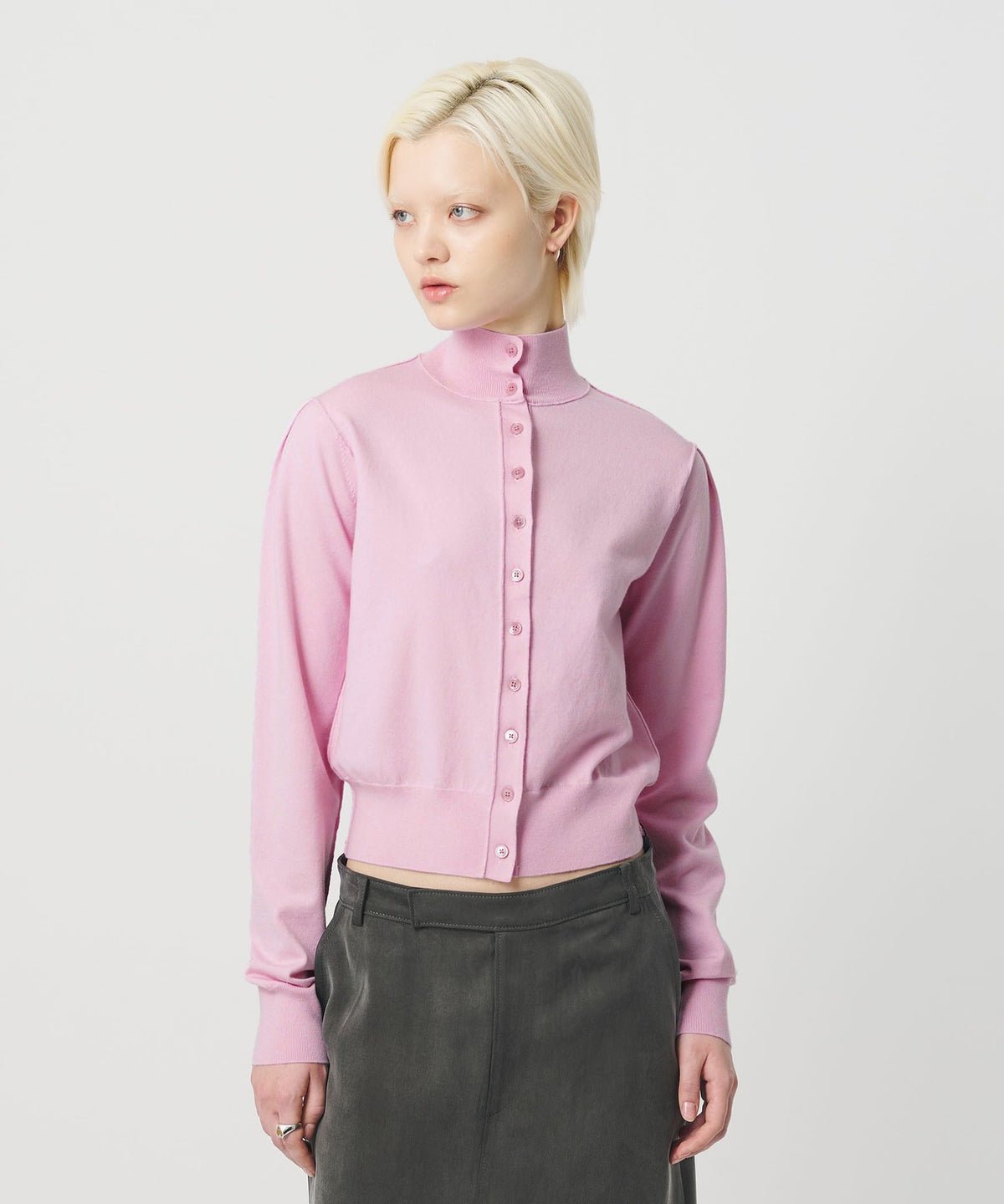＜H＞ Cardigan col montant