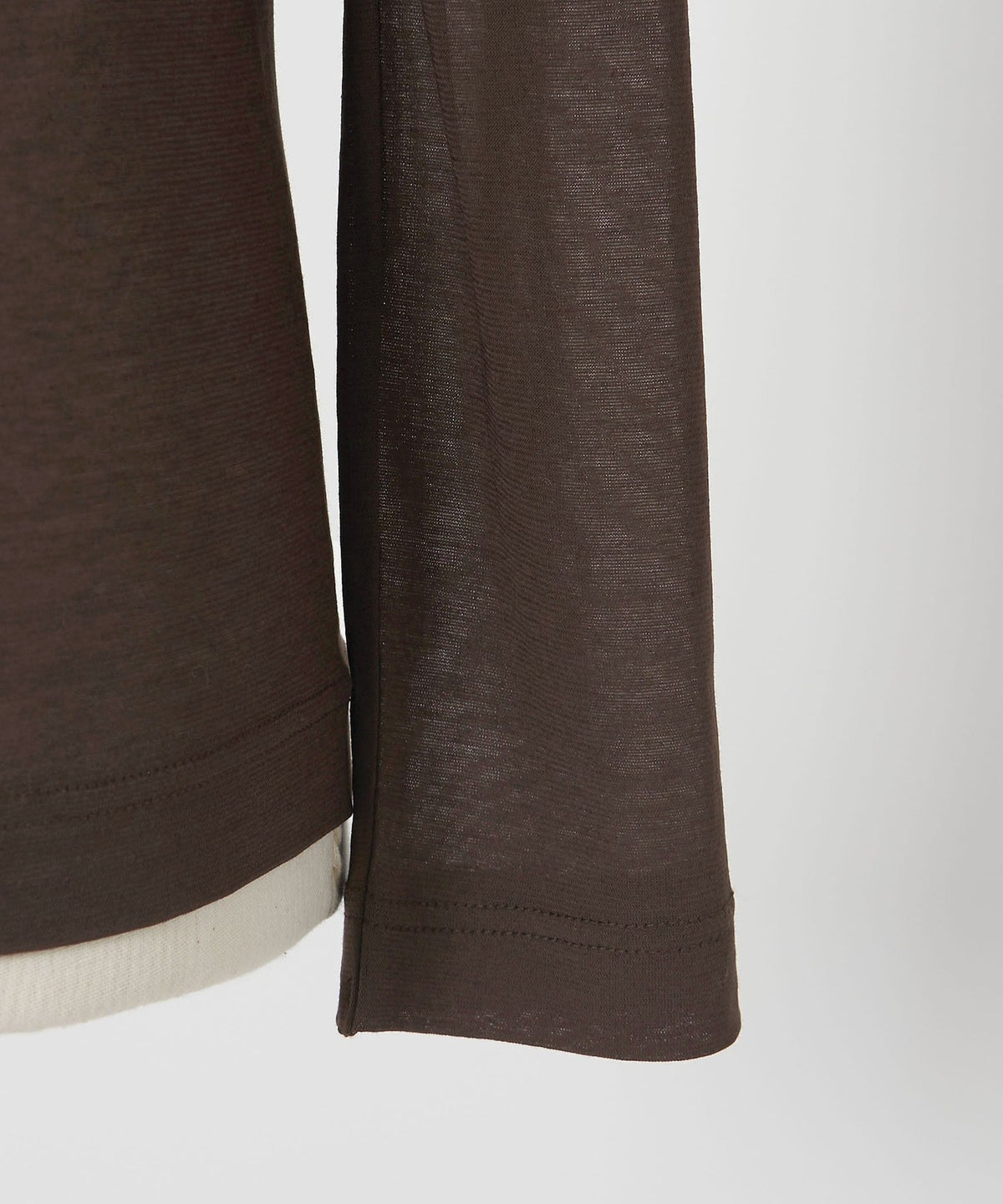 <conte> Cotton Sheer Crew Neck Cut-and-Sew