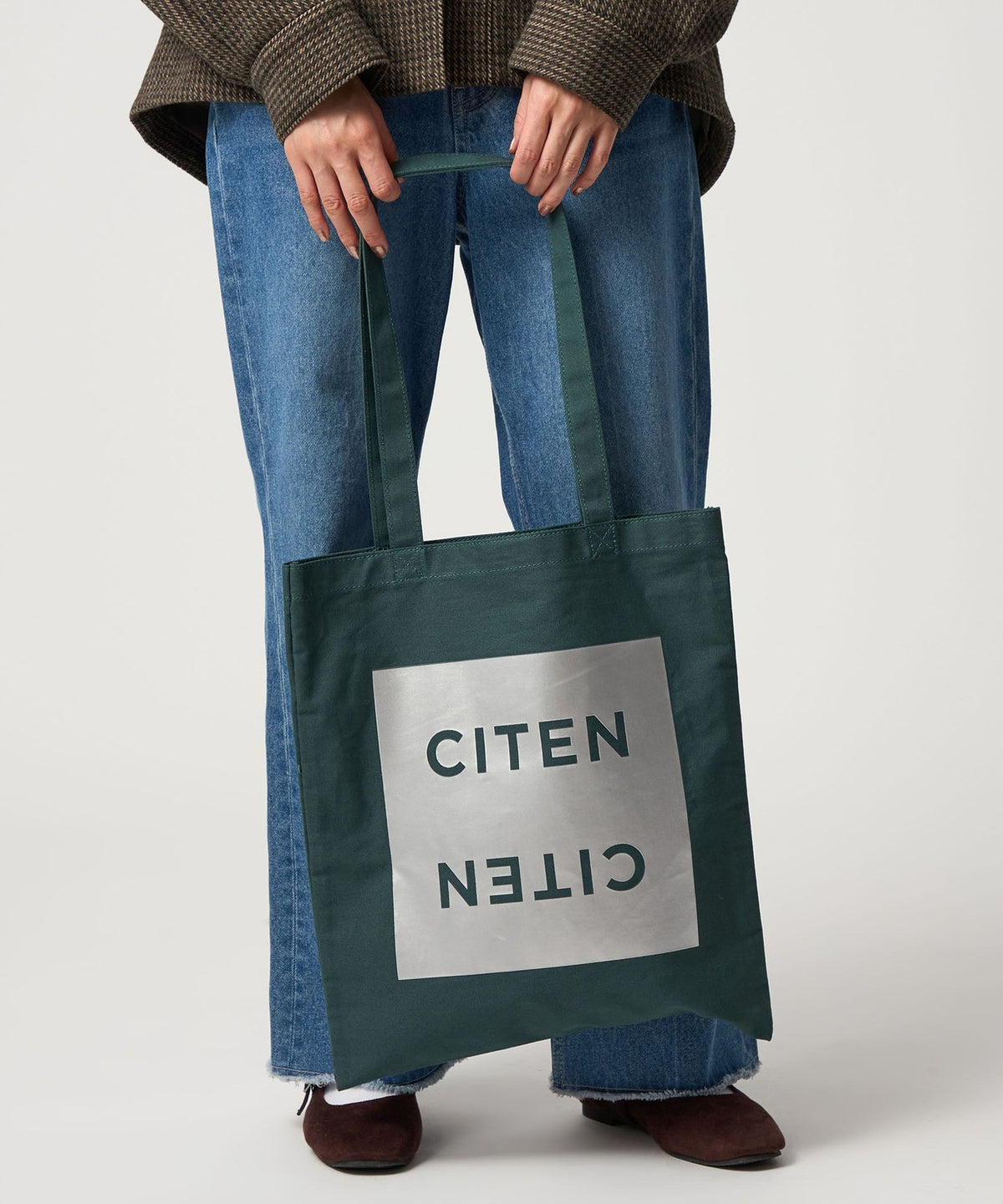 ＜CITEN＞Logo印花扁平托特包