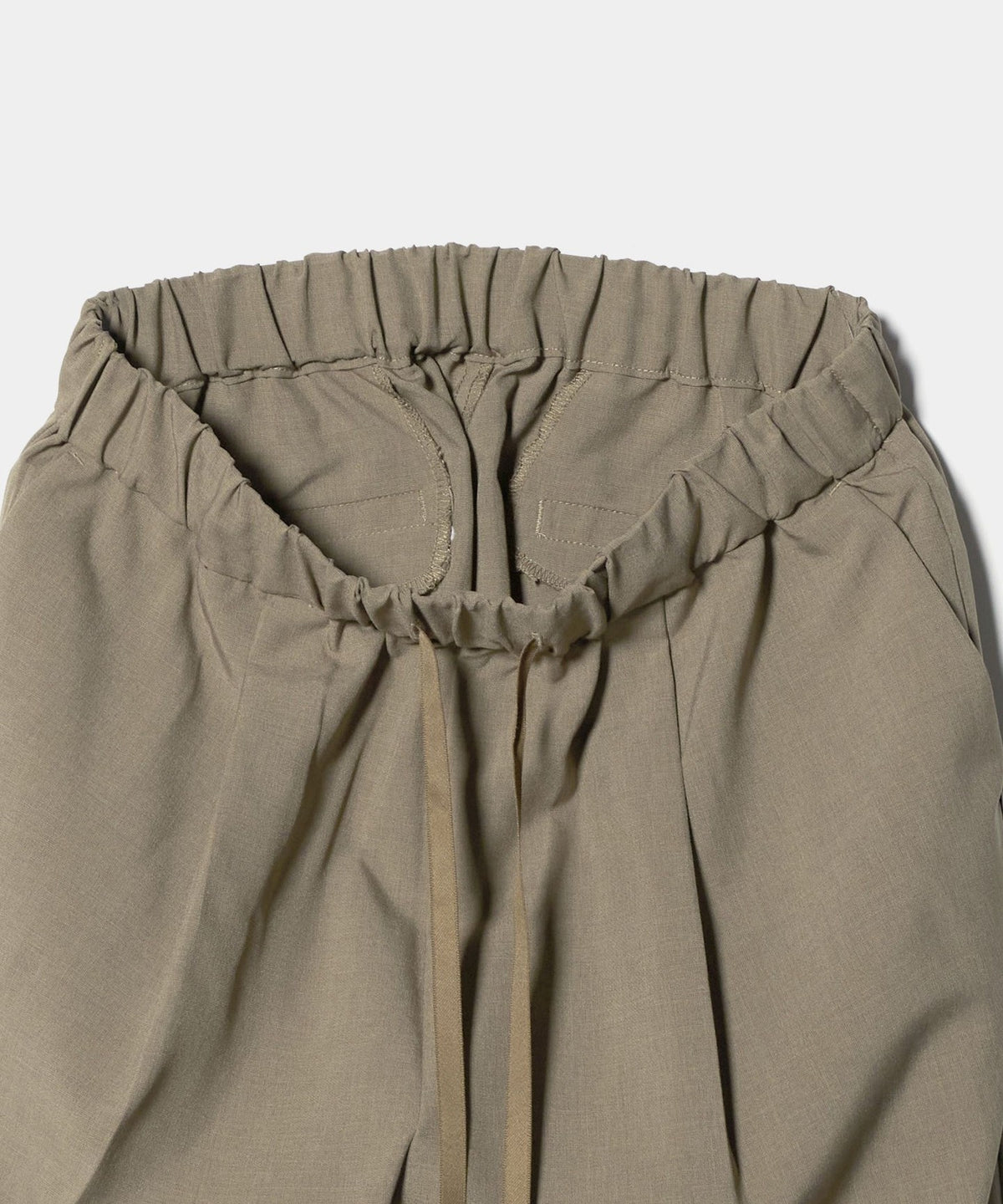 Poplin Easy Tuck Wide पैंट - Washable - <A DAY IN THE LIFE>
