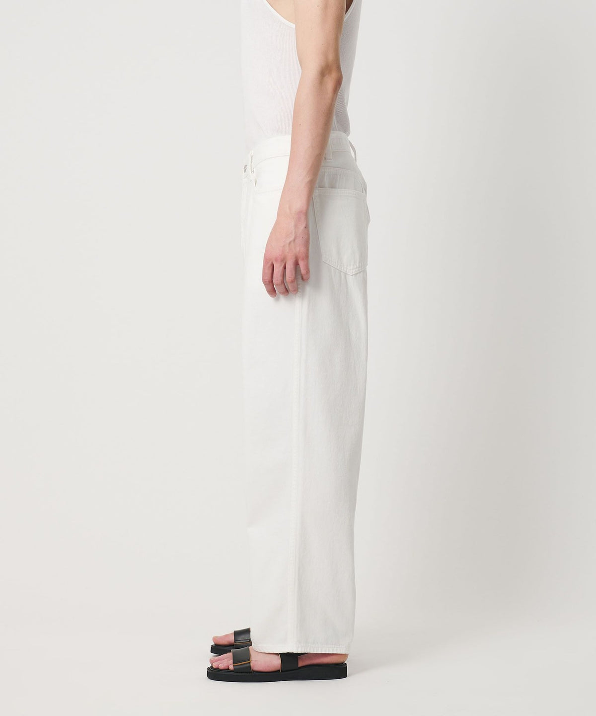 Pantalon 5 poches en denim blanc fuselé NO.9