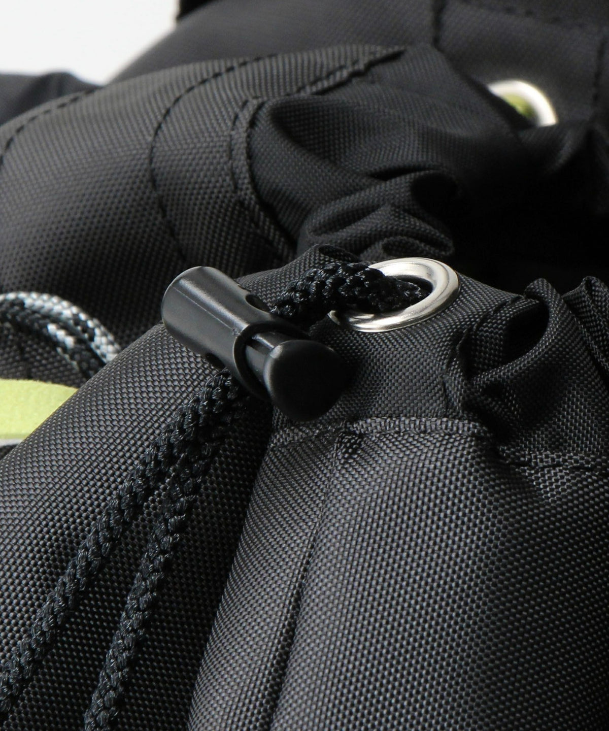 <zattu> PATA LQ Tasche