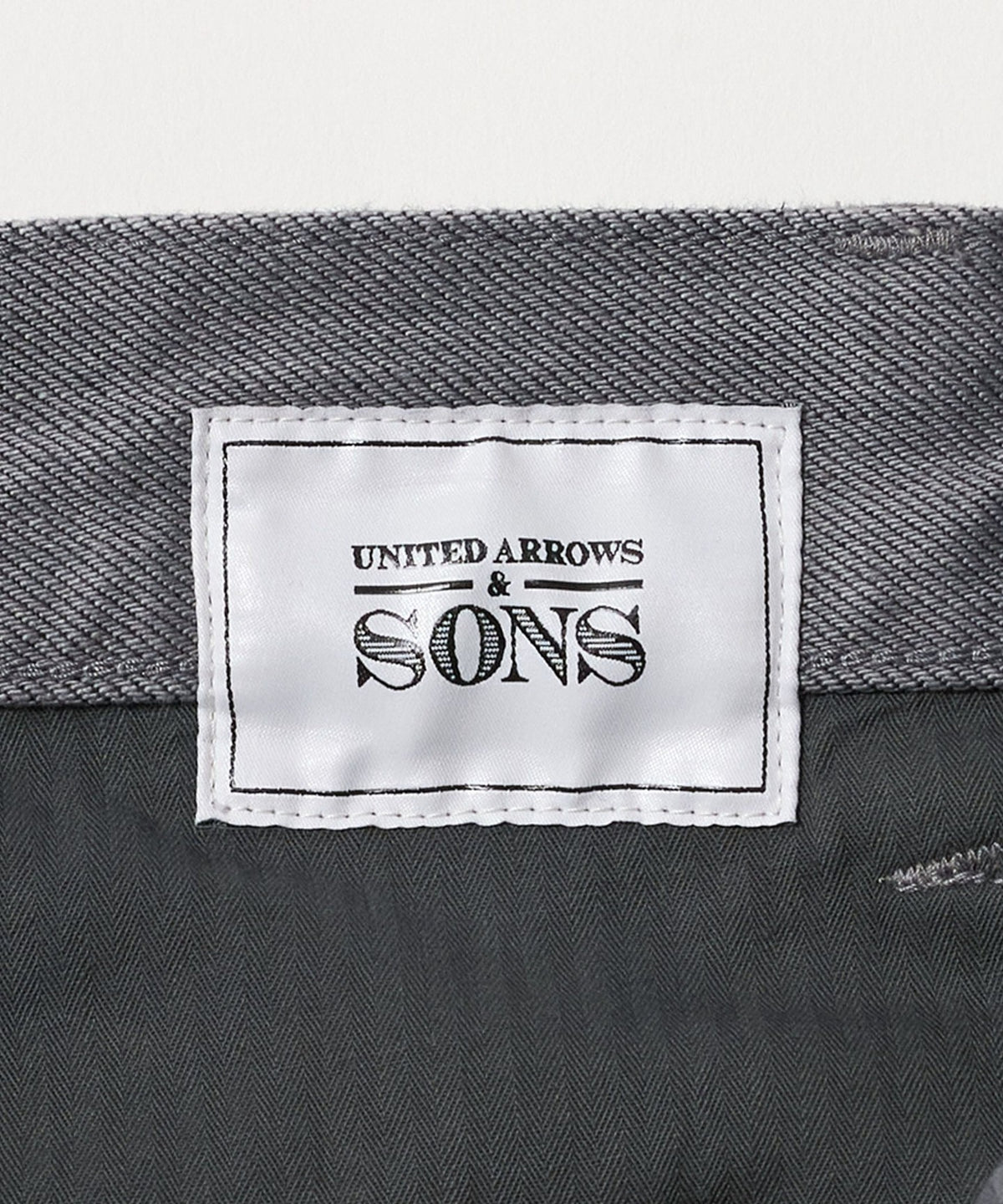 ＜UNITED ARROWS & SONS＞ 丹寧翻蓋口袋單褶長褲
