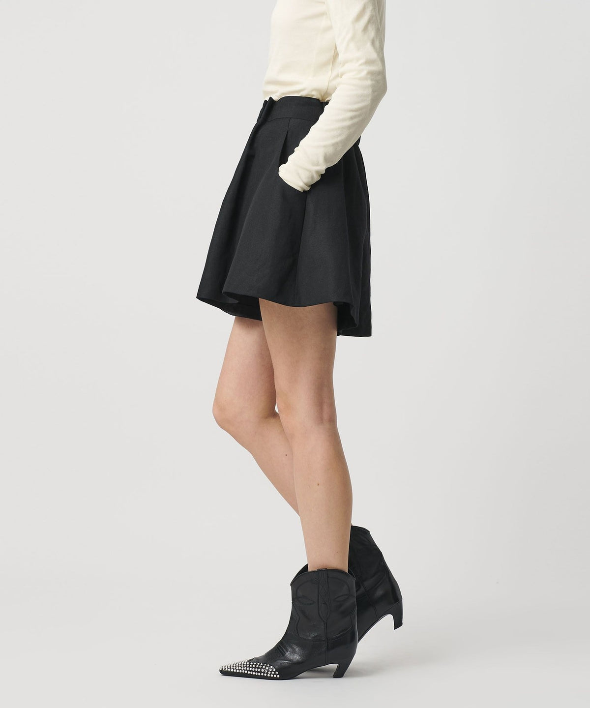 <AEWEN MATOPH> Tuck Culottes
