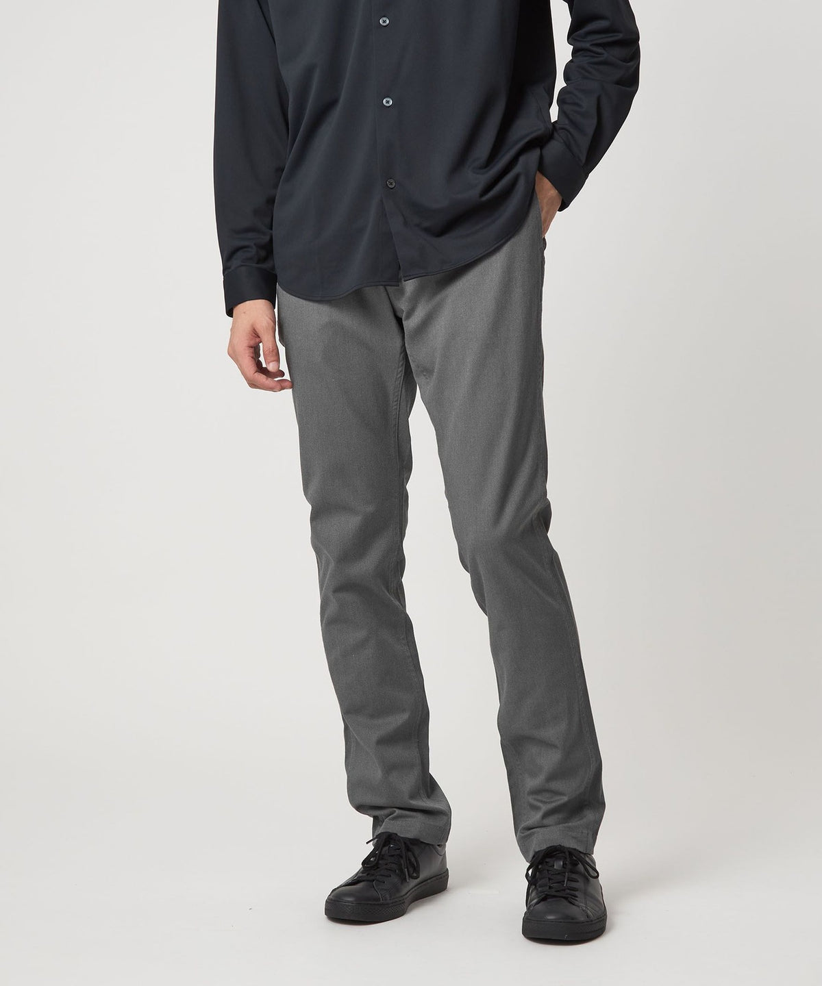URBAN SLIM FIT 修身卡其裤