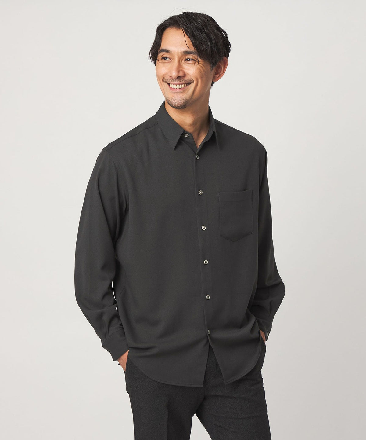 [WEB Exclusive] <JUST fit> Wool-Like Relaxed Long-Sleeve Shirt