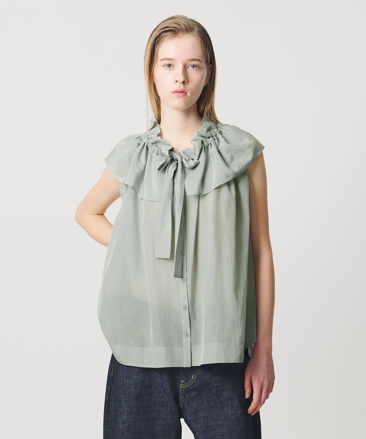 <AEWEN MATOPH> Gathered Ribbon Sleeveless Blouse - Washable