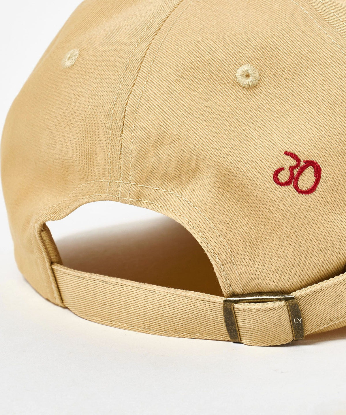 <LY>LETTER Cap
